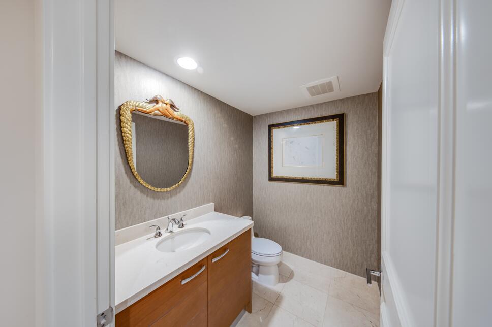 3610 Gardens Parkway 1002a