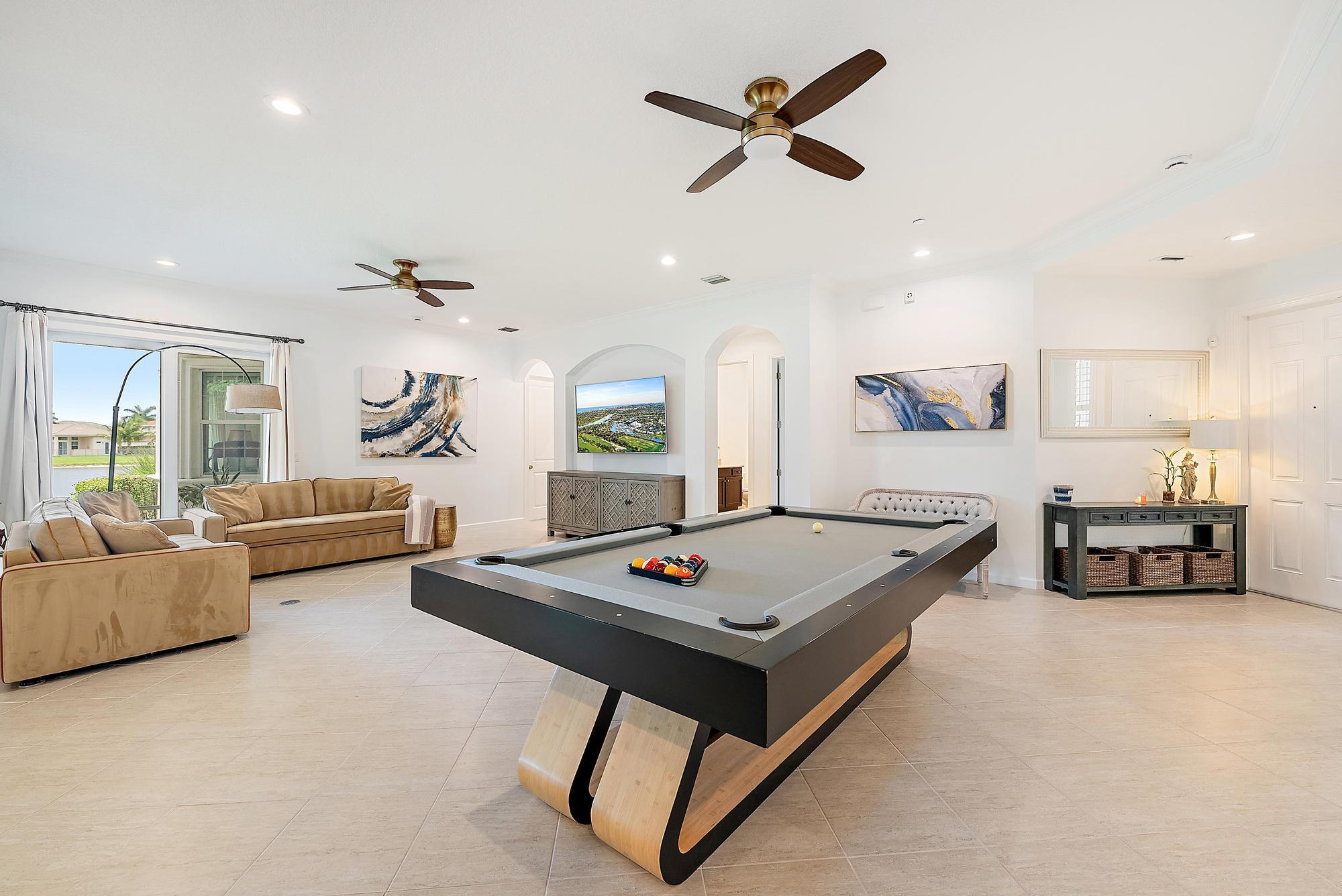 115 Tresana Boulevard 35