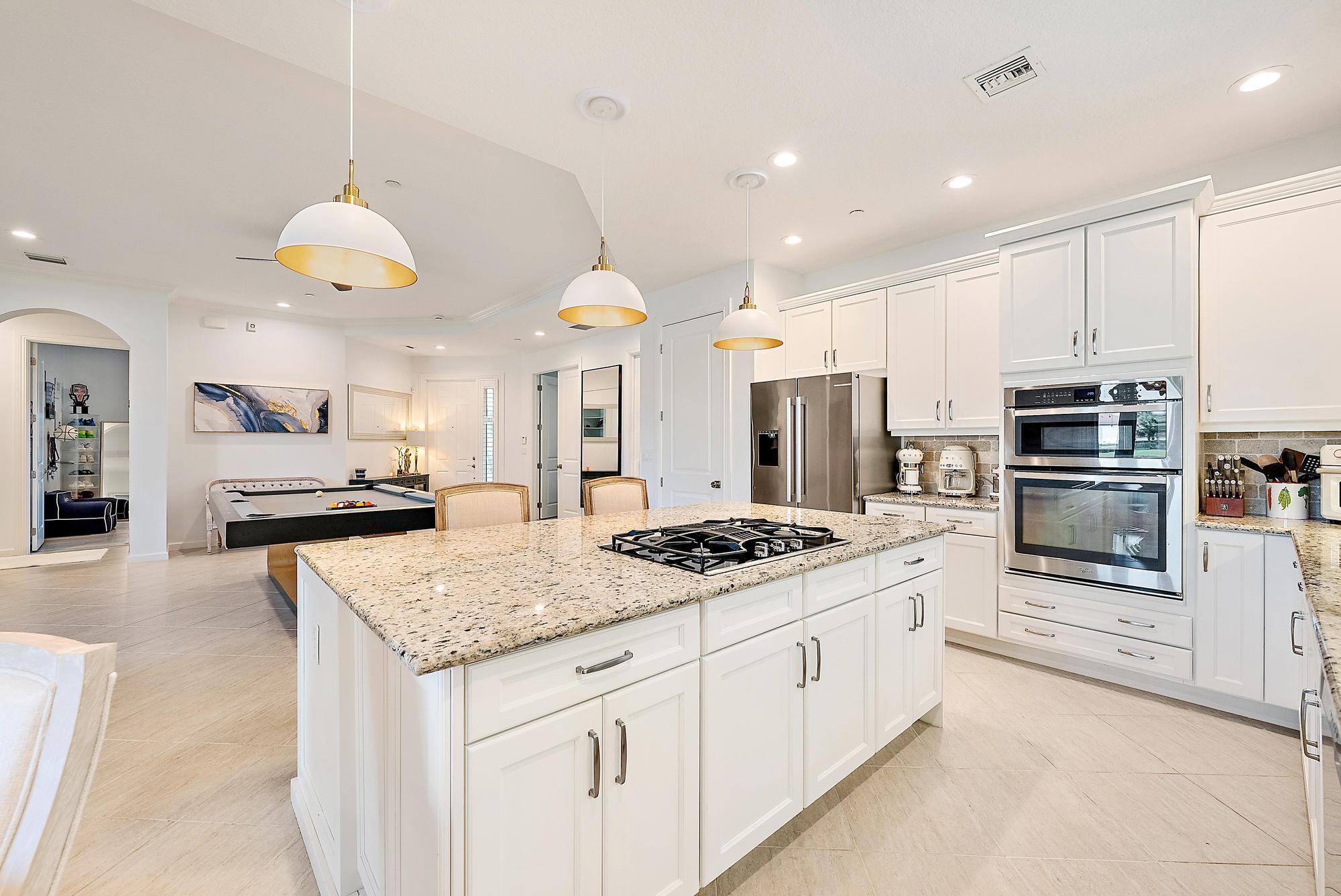 115 Tresana Boulevard 35