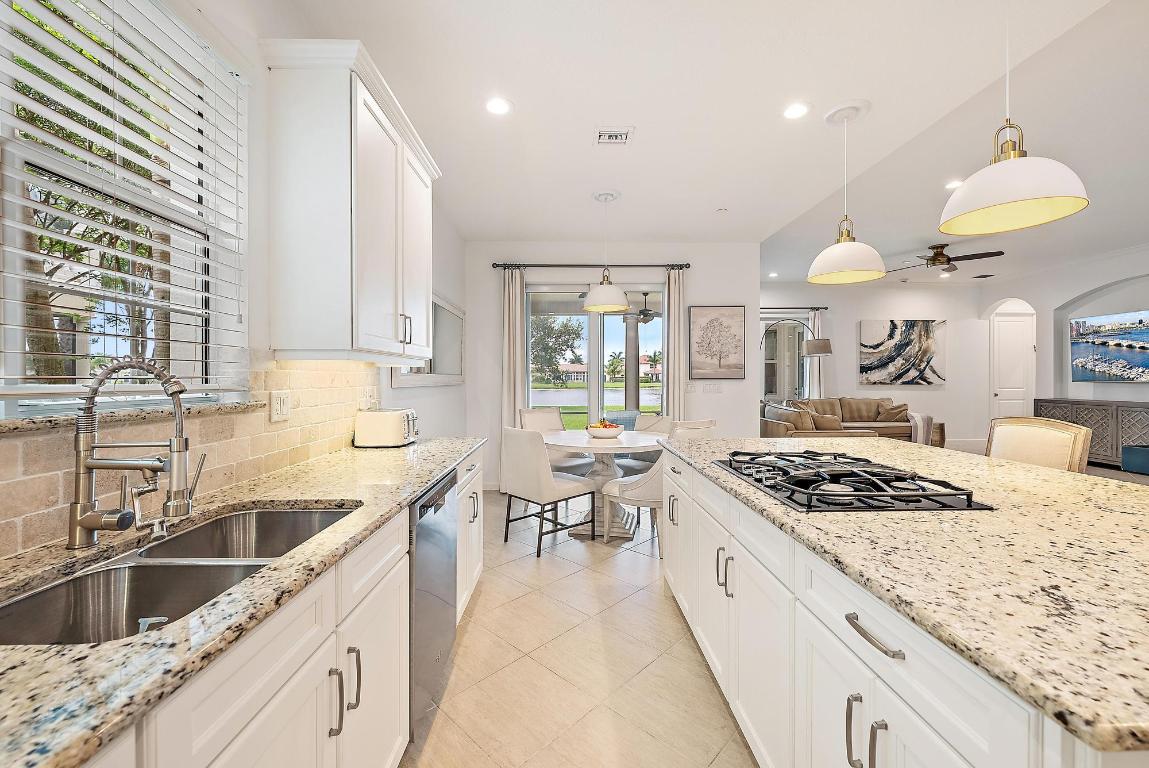 115 Tresana Boulevard 35