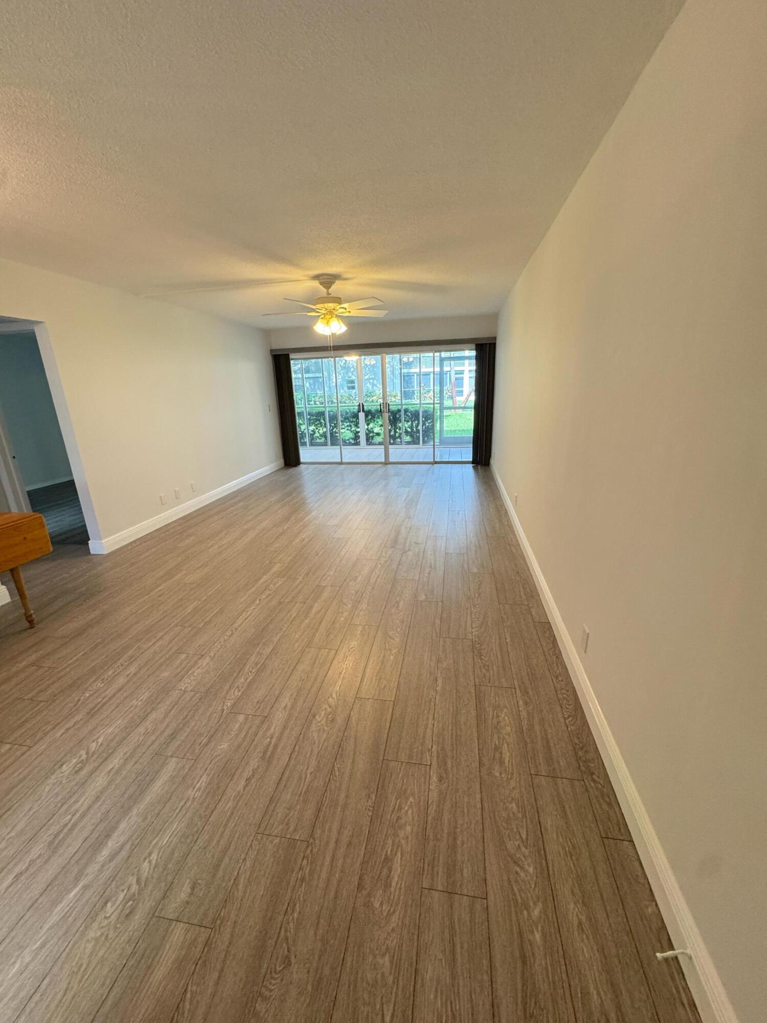 5 Westwood Avenue 103d