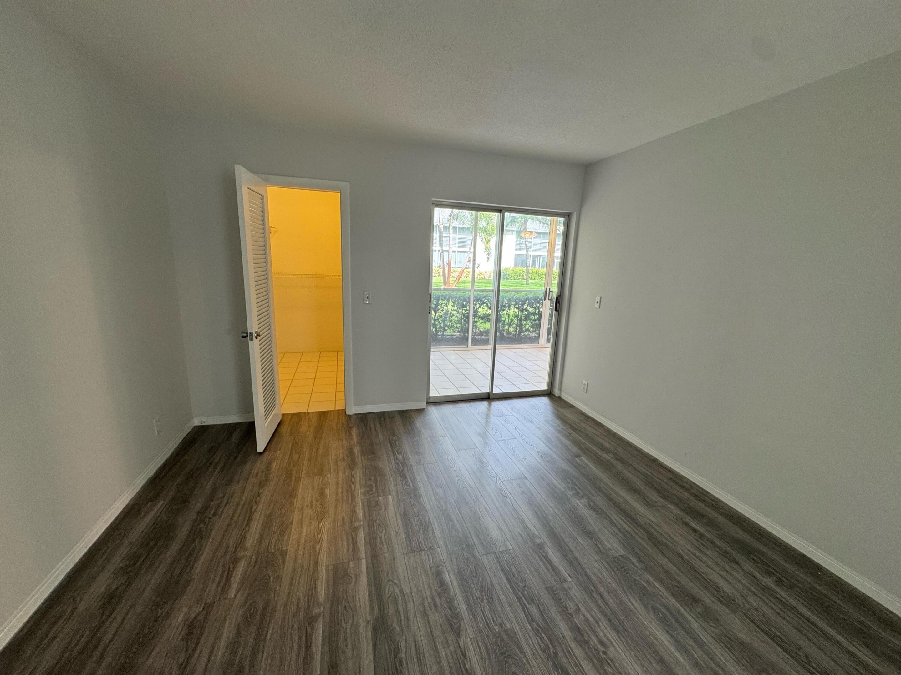 5 Westwood Avenue 103d
