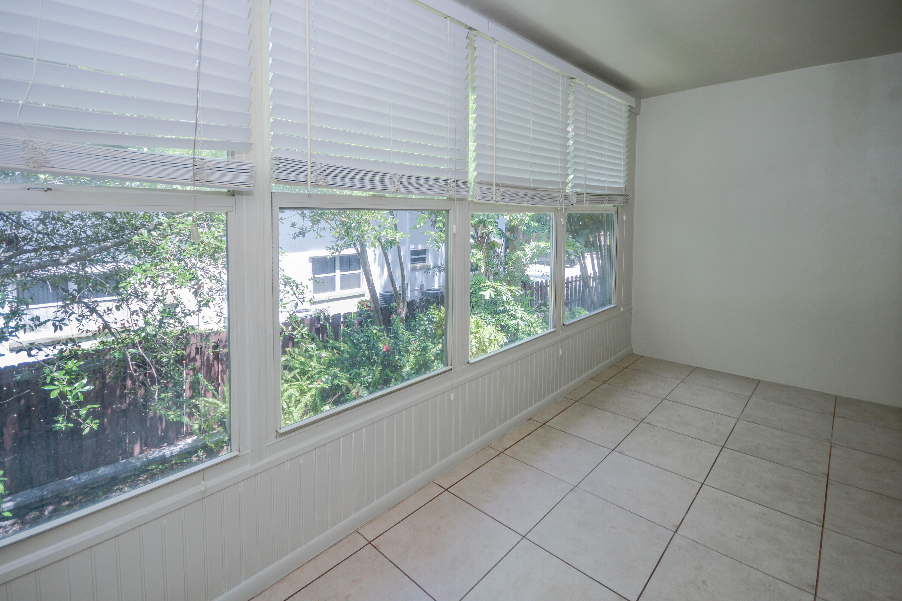 2950 SE Ocean Boulevard 1-7