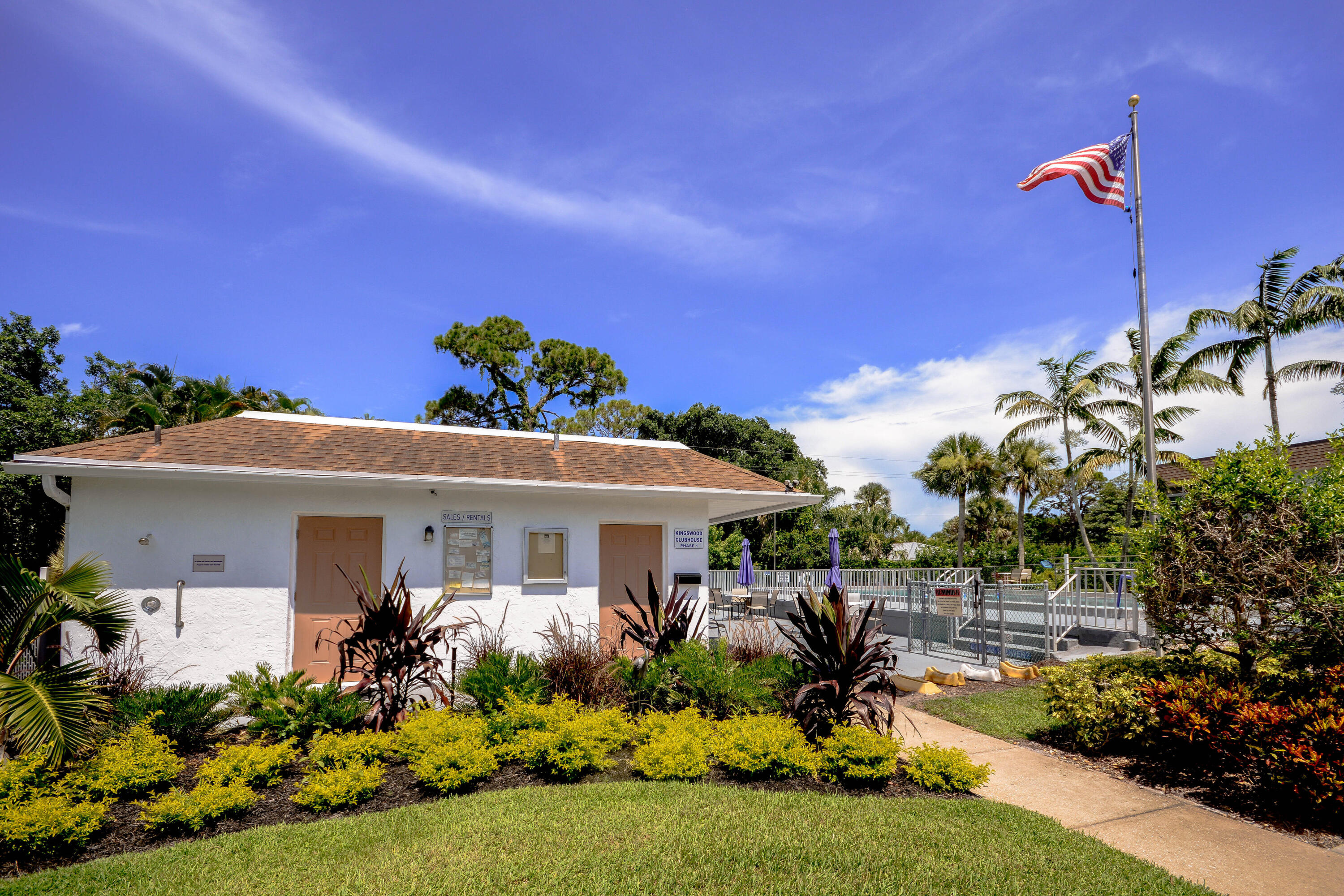 2950 SE Ocean Boulevard 1-7
