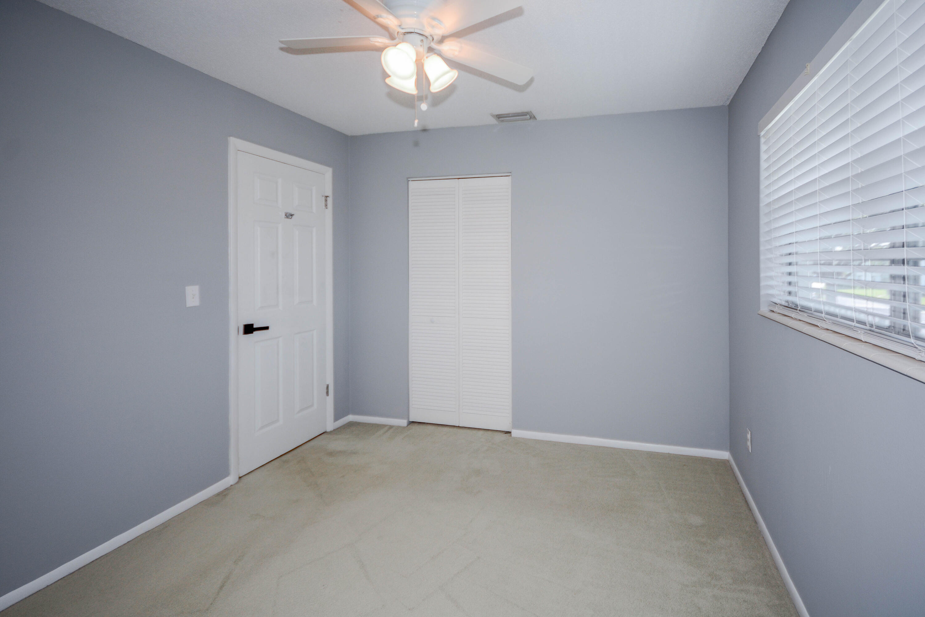 2950 SE Ocean Boulevard 1-7