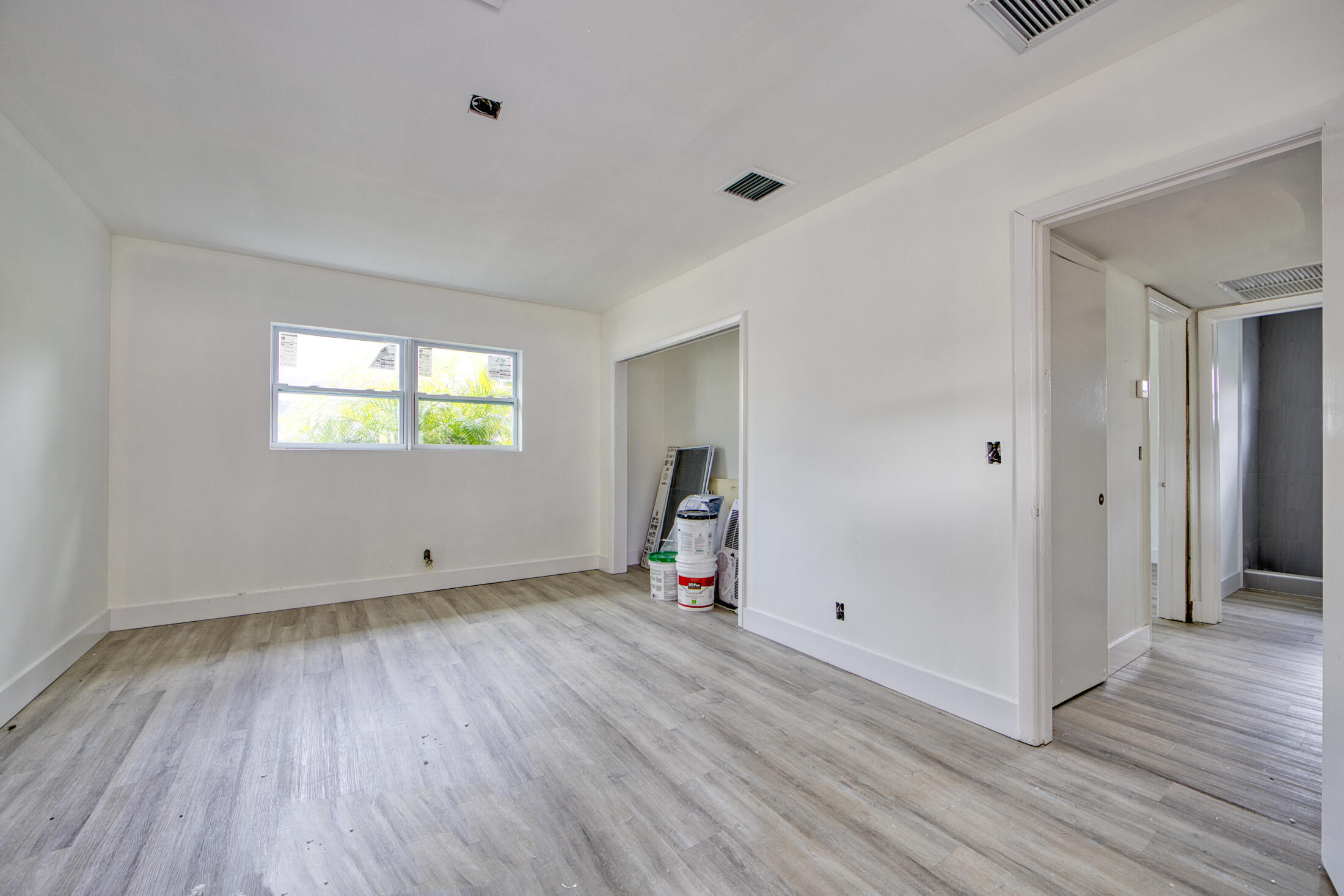 522 Eastwind Drive