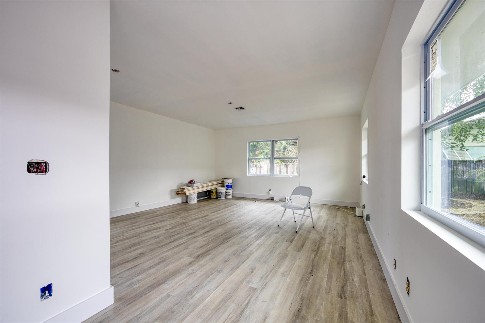 522 Eastwind Drive