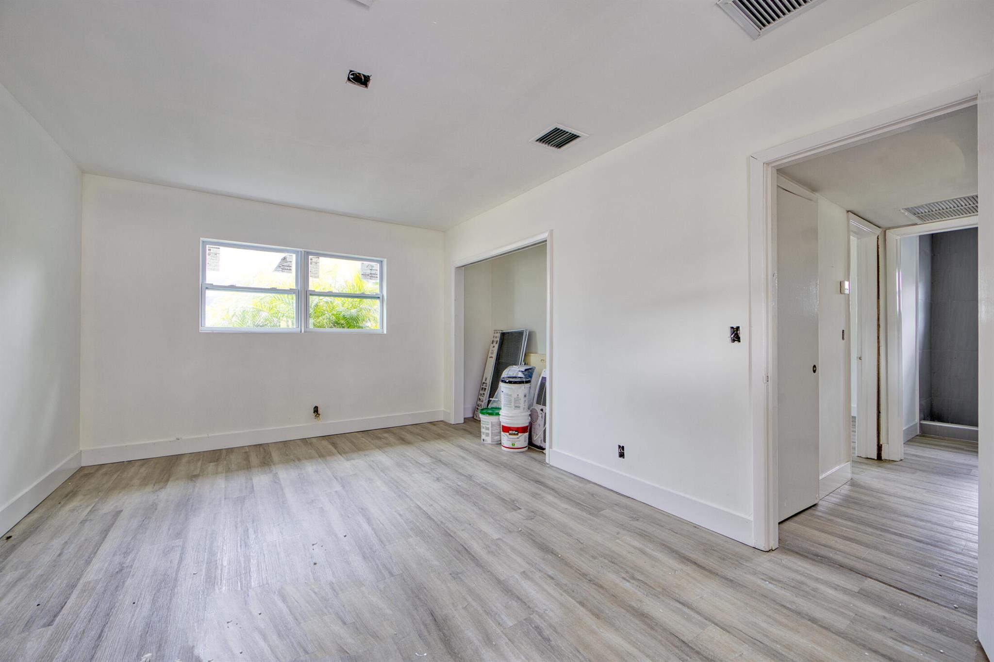 522 Eastwind Drive