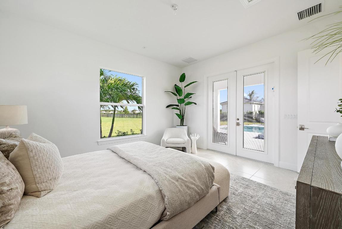 20037 SE Bridgewater Drive