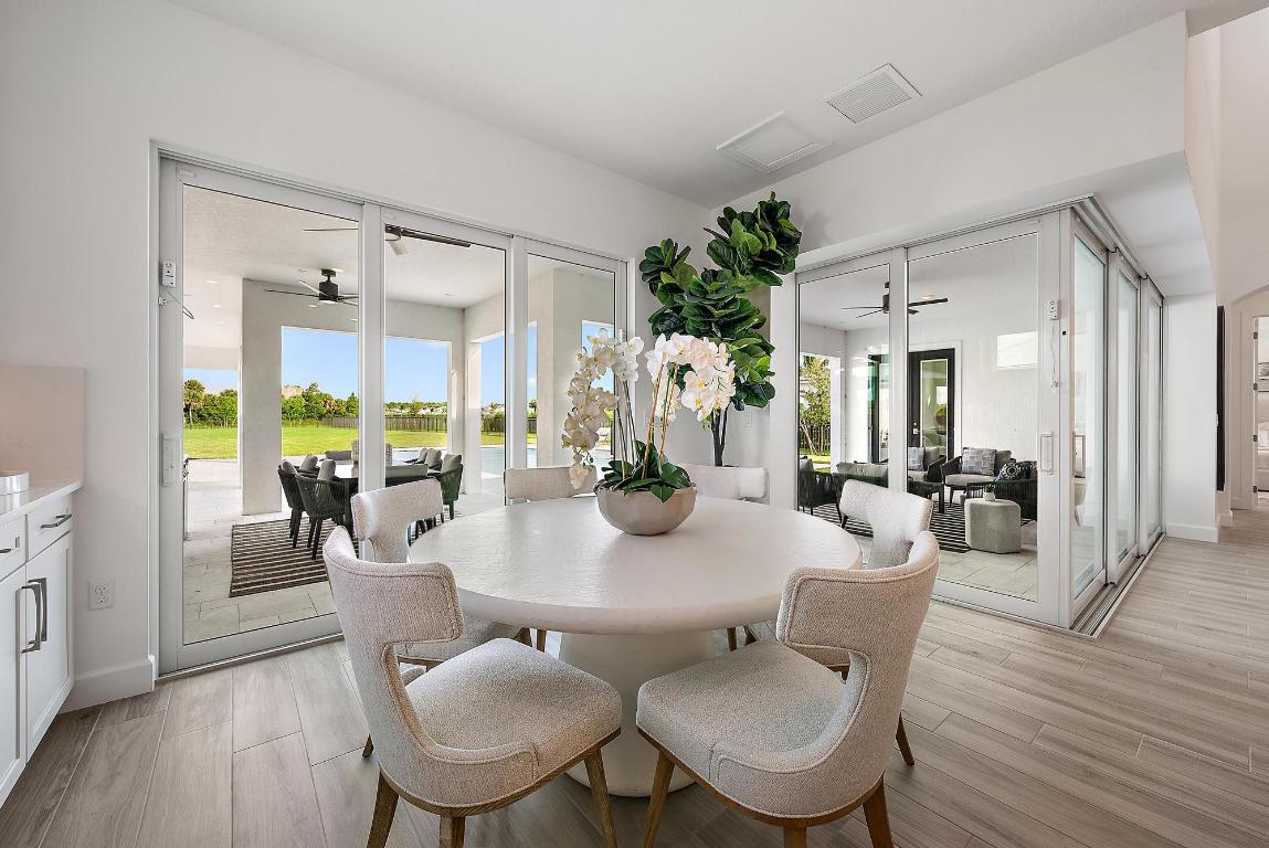 20037 SE Bridgewater Drive