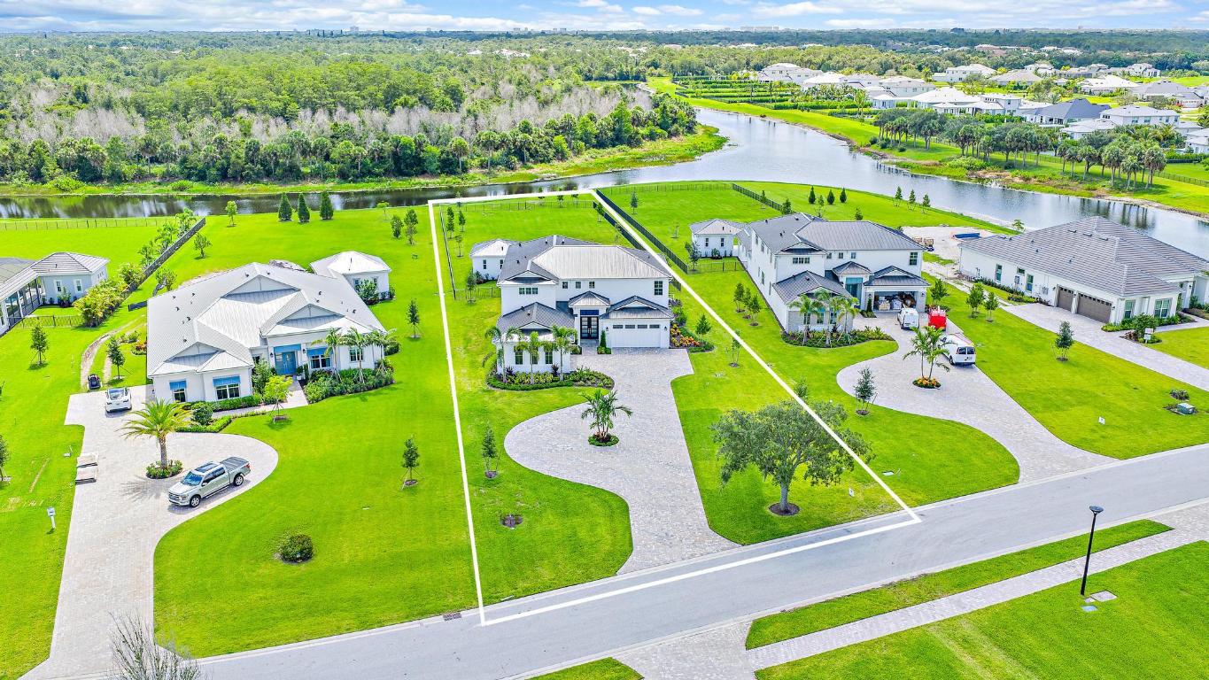 20037 SE Bridgewater Drive