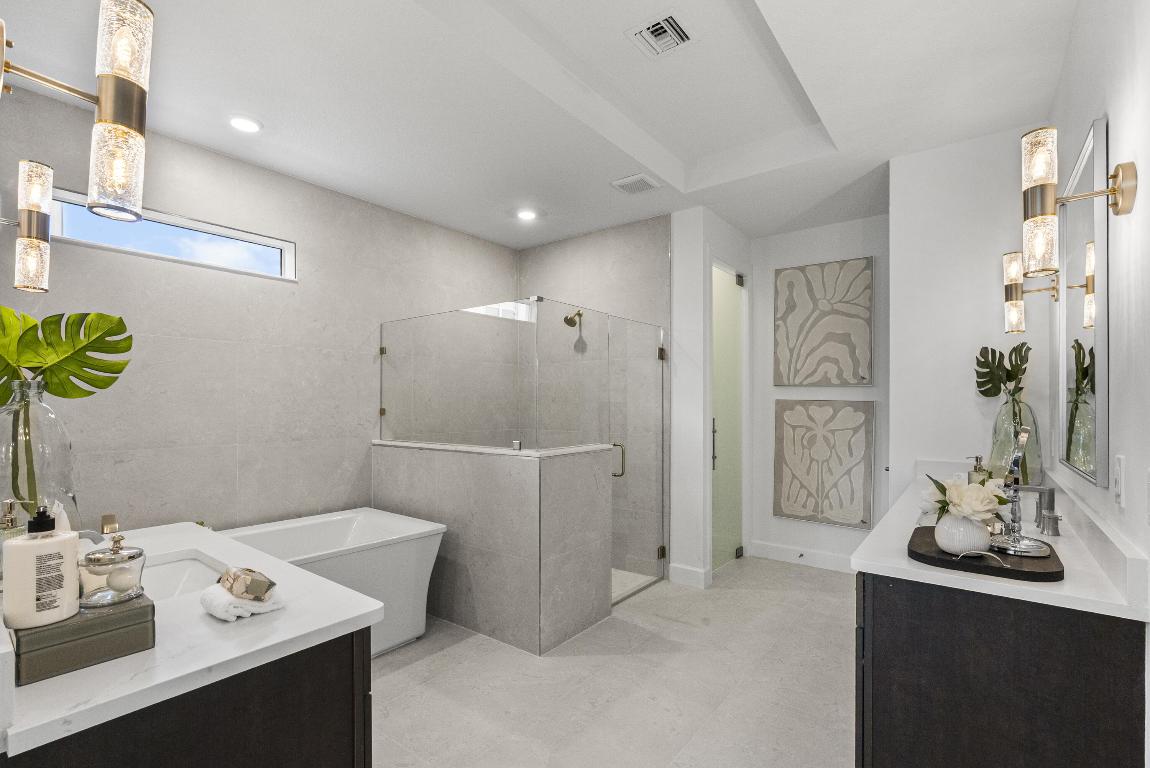 20037 SE Bridgewater Drive