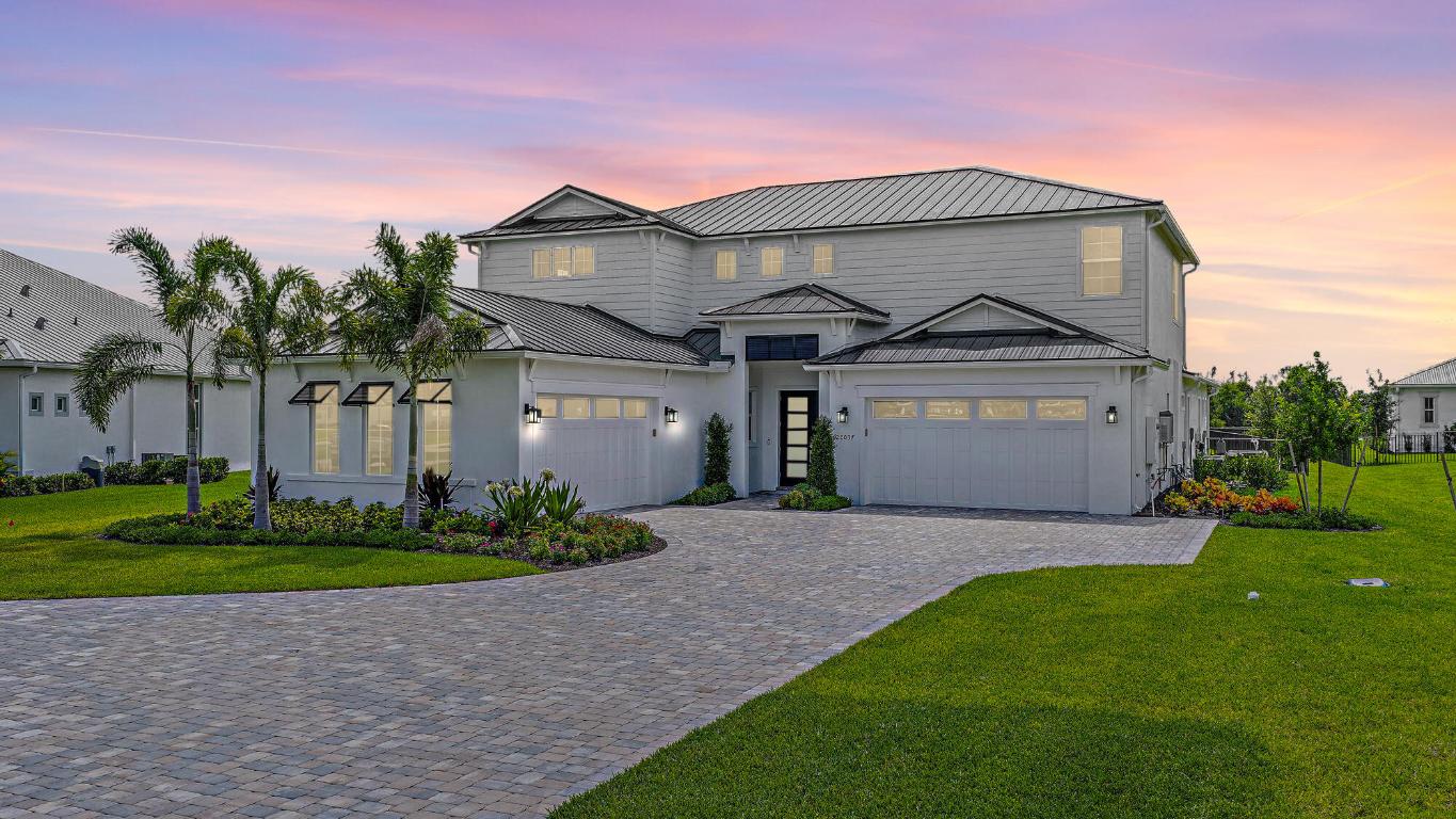 20037 SE Bridgewater Drive