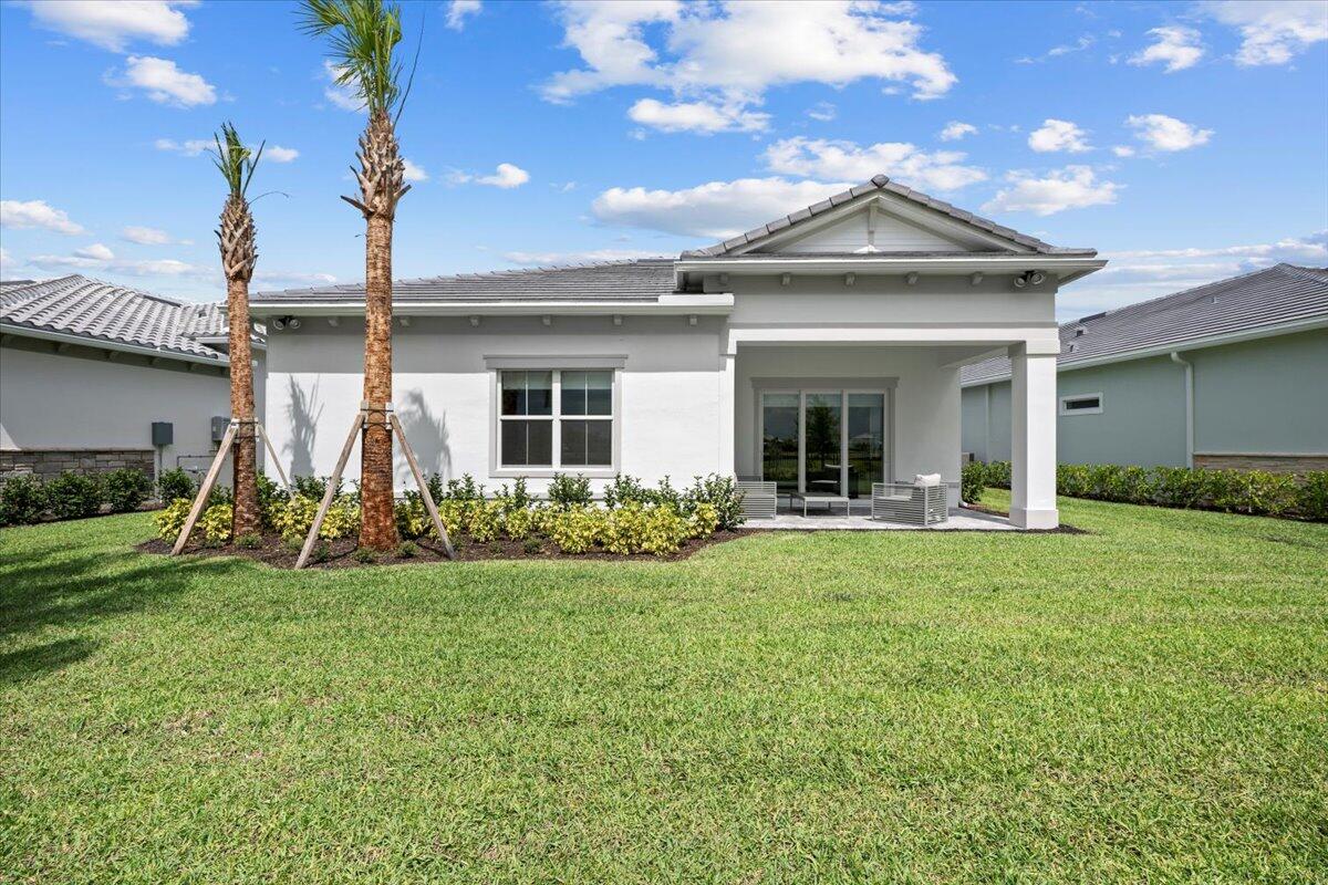 10571 Northbrook Circle