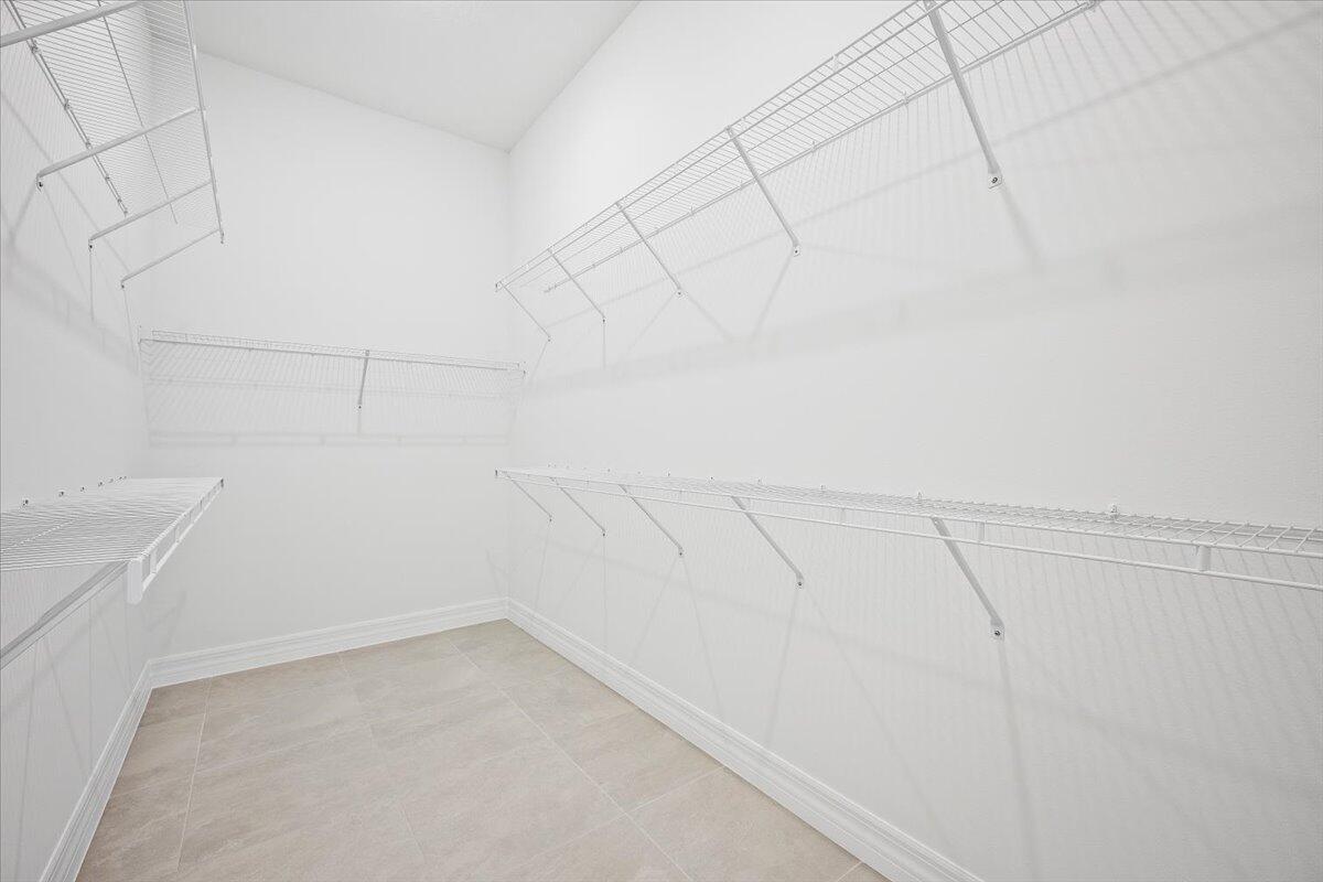 10571 Northbrook Circle