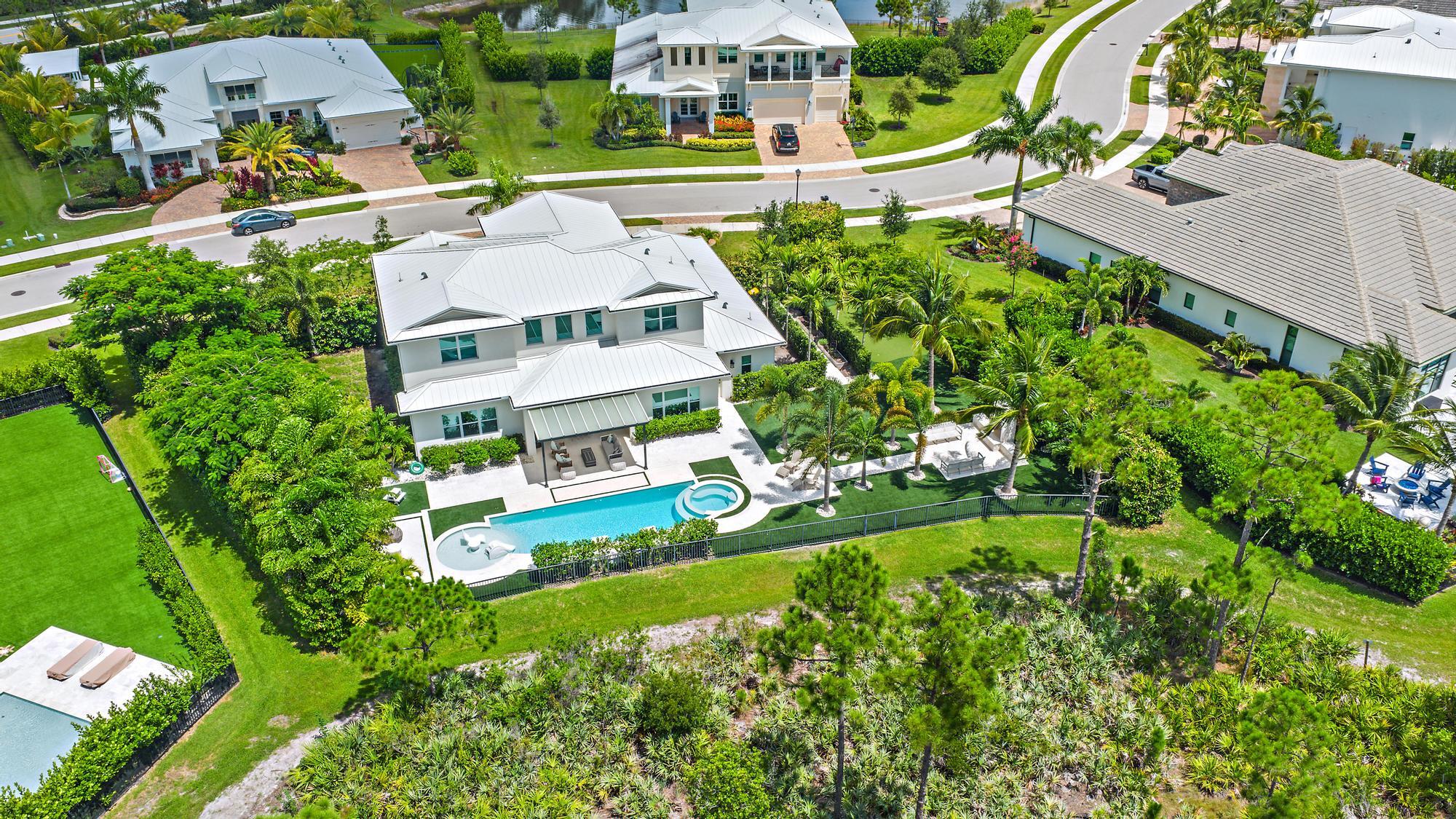 19967 SE Gallberry Drive