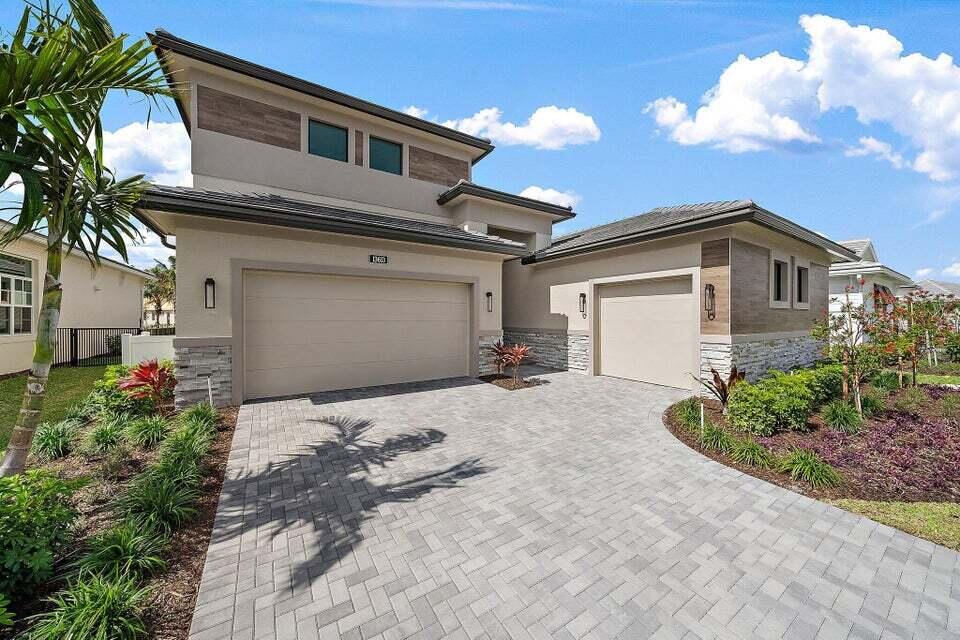 13613 Le Christine Drive