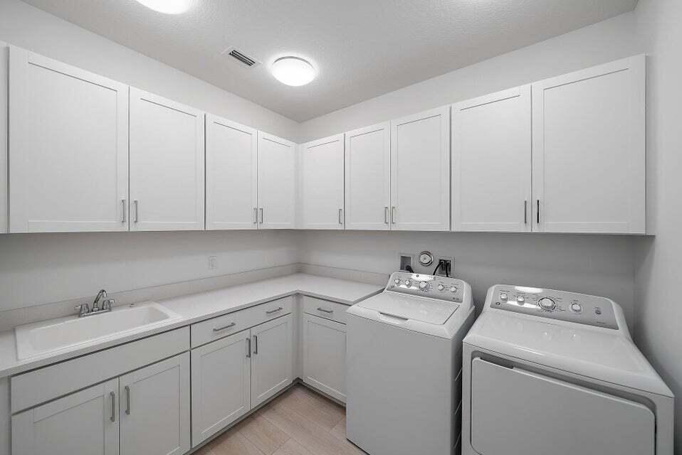 13613 Le Christine Drive