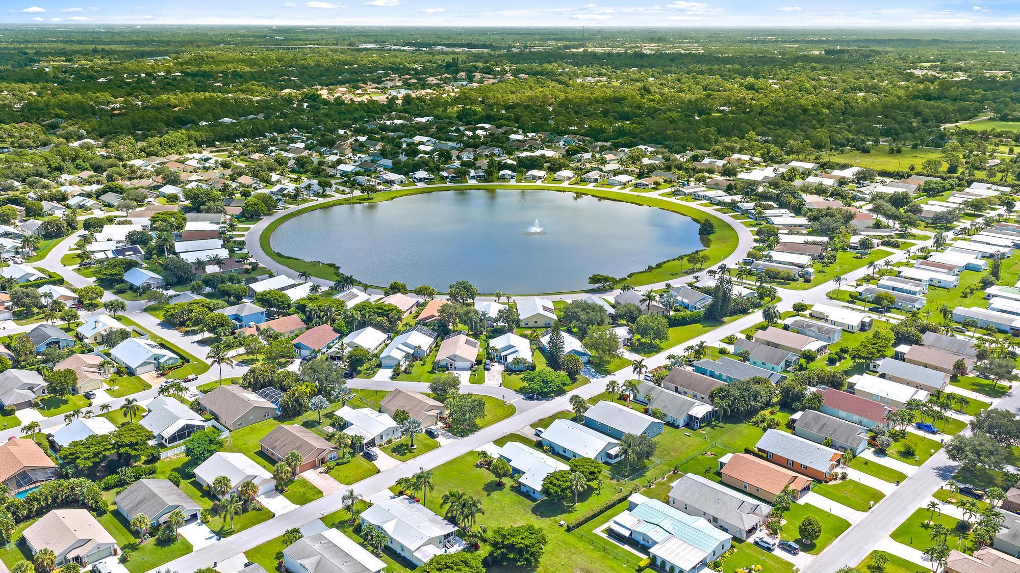 2740 SW Versailles Terrace