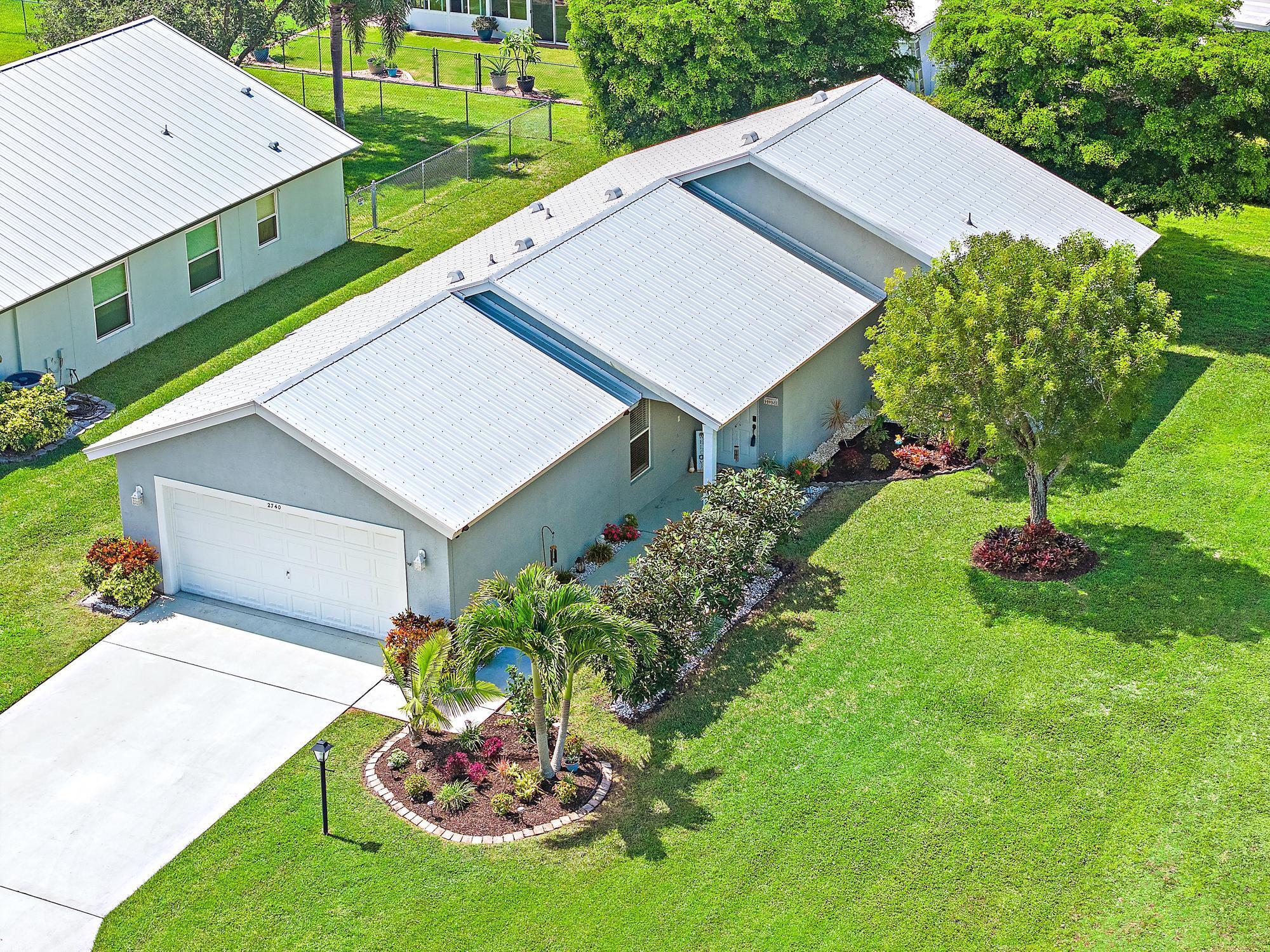 2740 SW Versailles Terrace