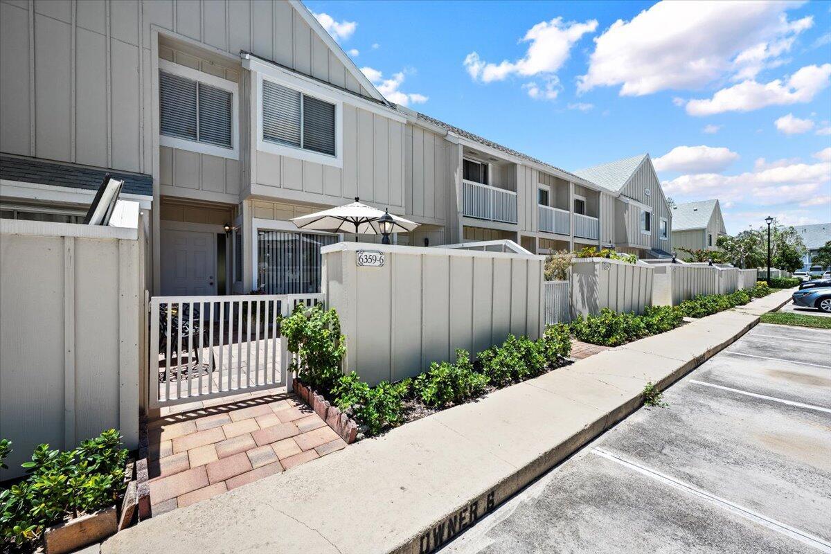 6359 Riverwalk Lane 6