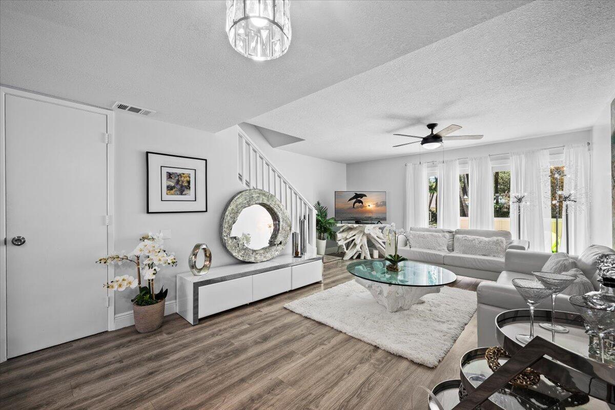 6359 Riverwalk Lane 6