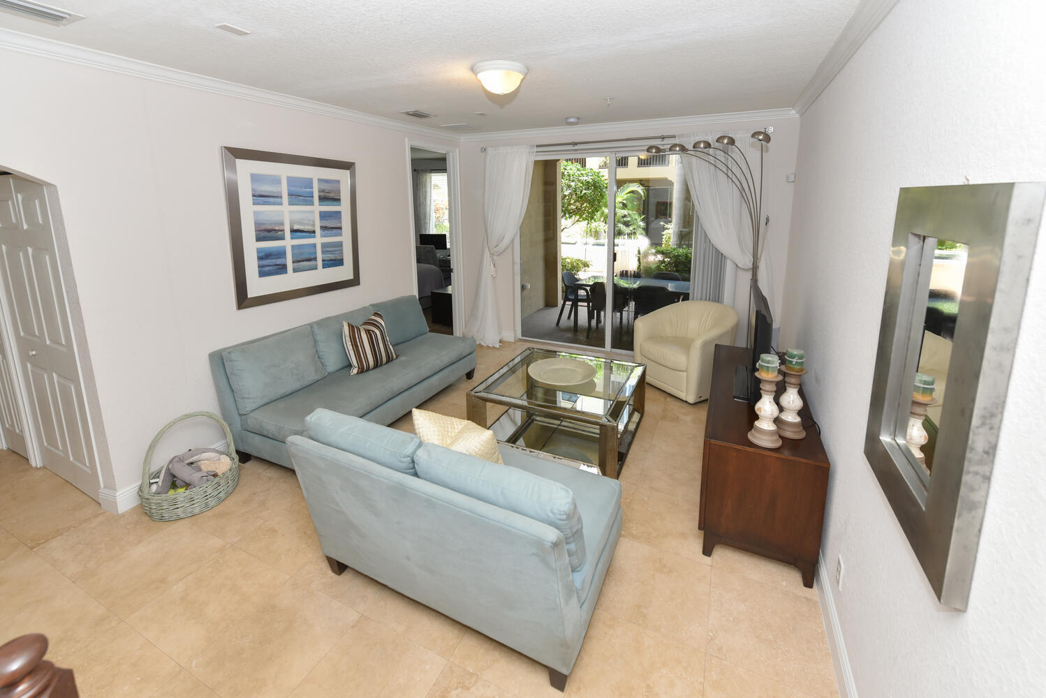 3033 Waterside Circle