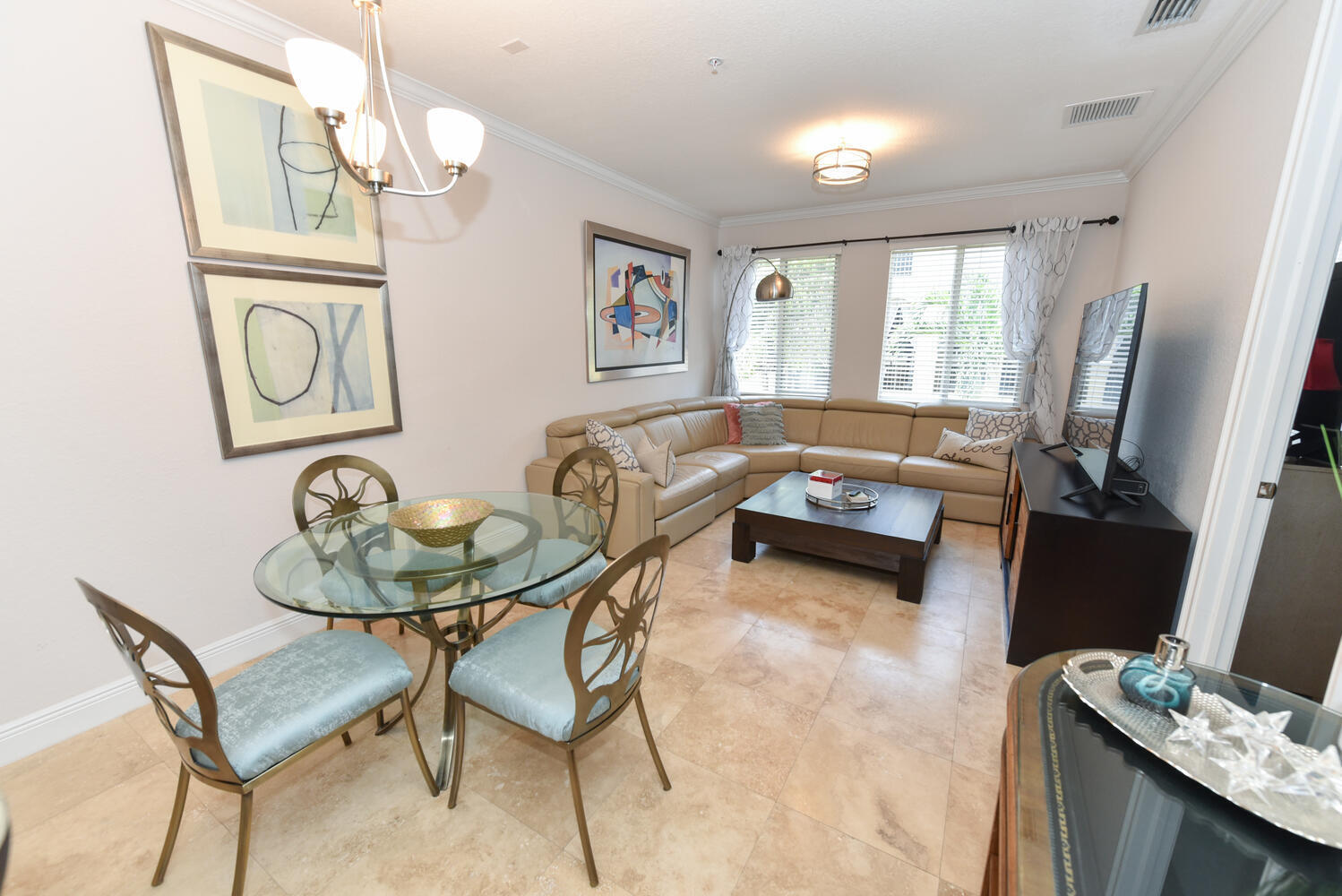 3033 Waterside Circle