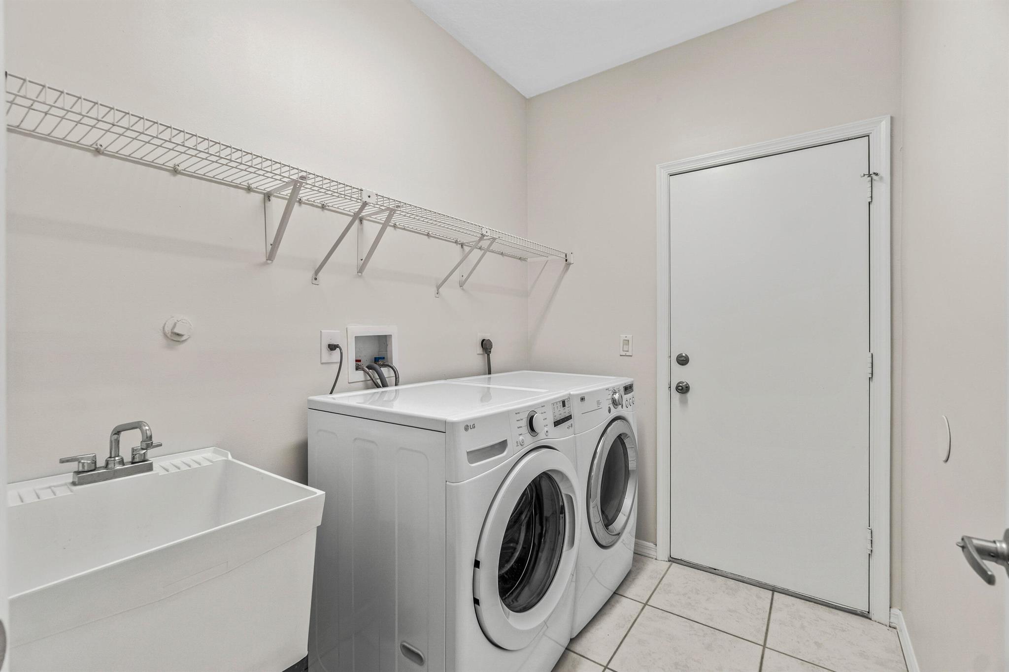 207 Pennock Trace Drive