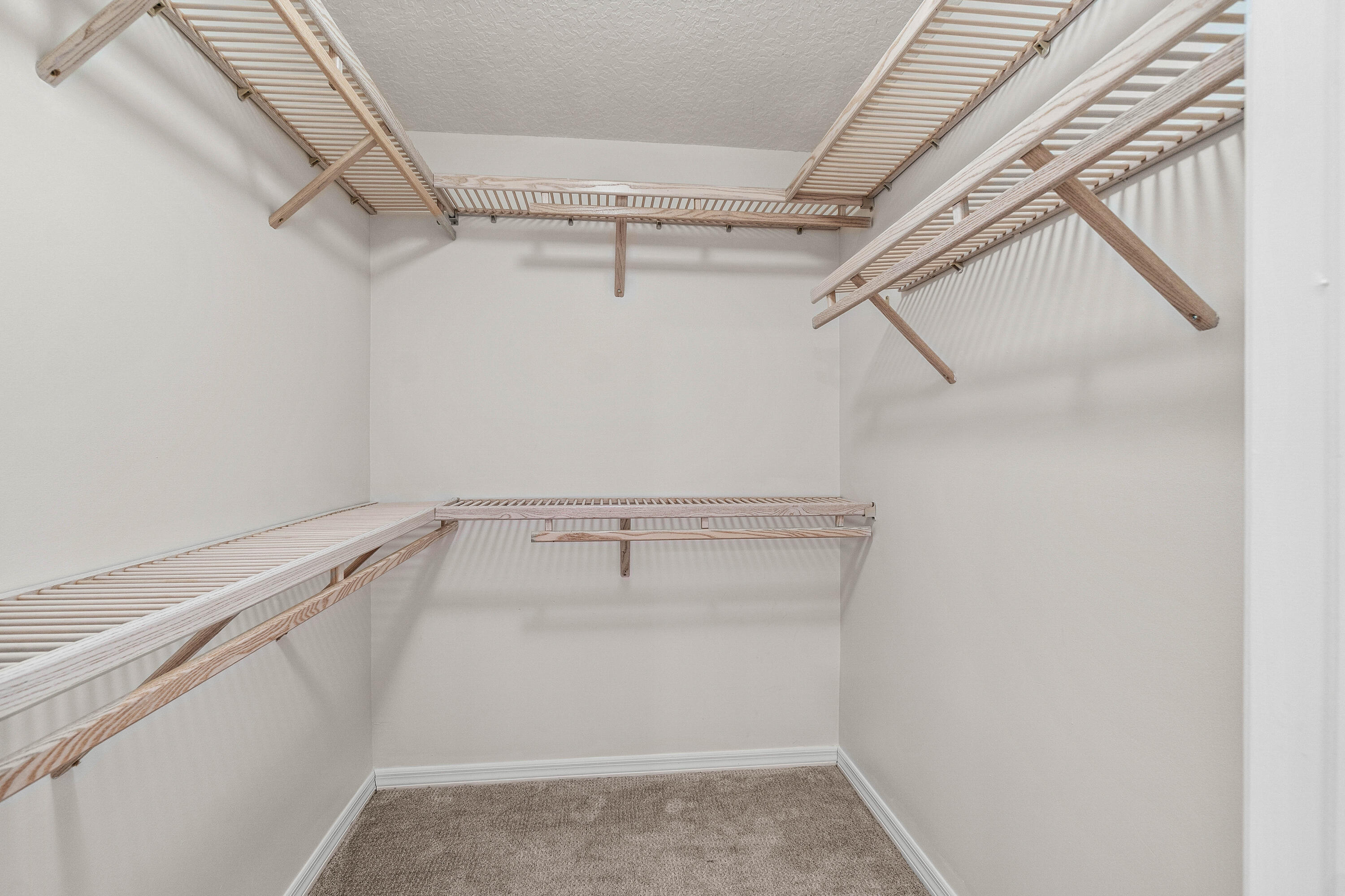 207 Pennock Trace Drive