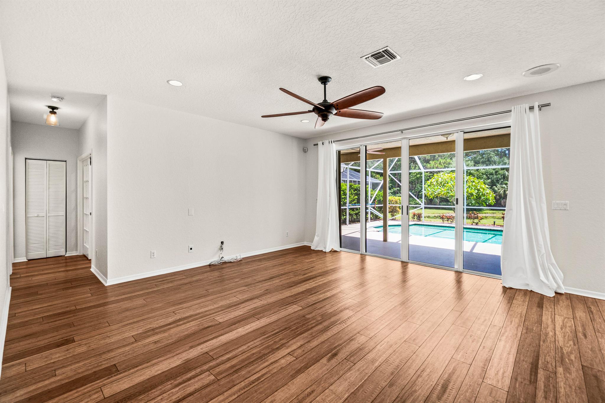 207 Pennock Trace Drive