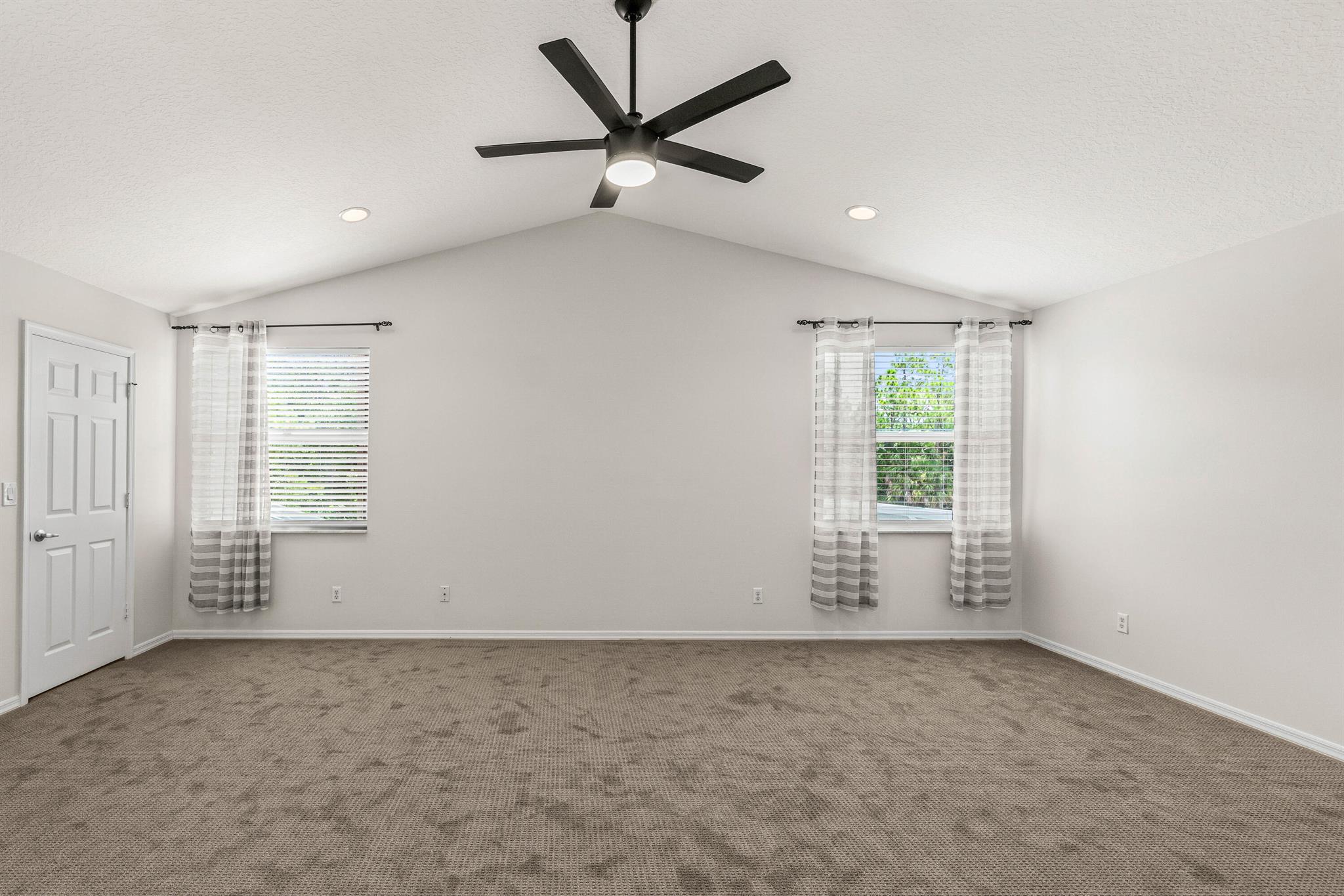 207 Pennock Trace Drive