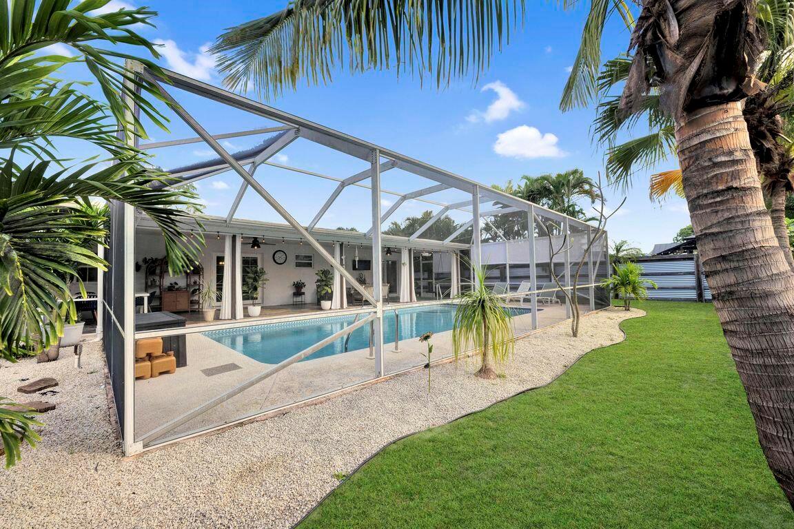 1104 NW 12th Terrace