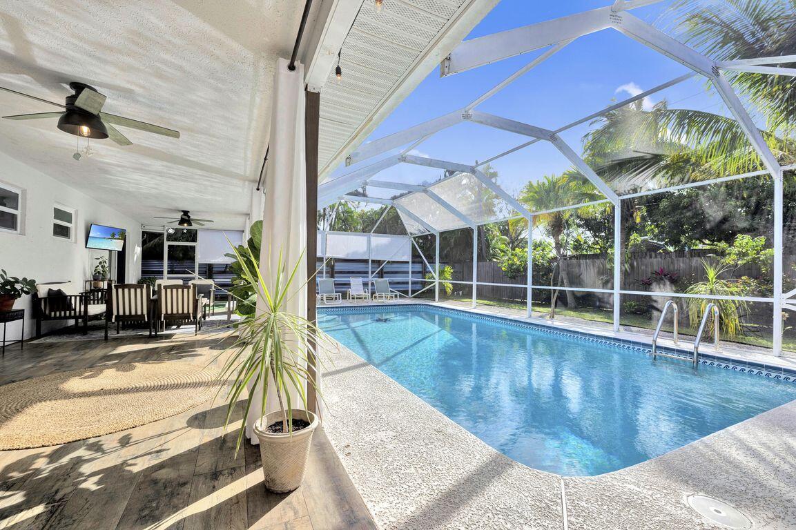 1104 NW 12th Terrace
