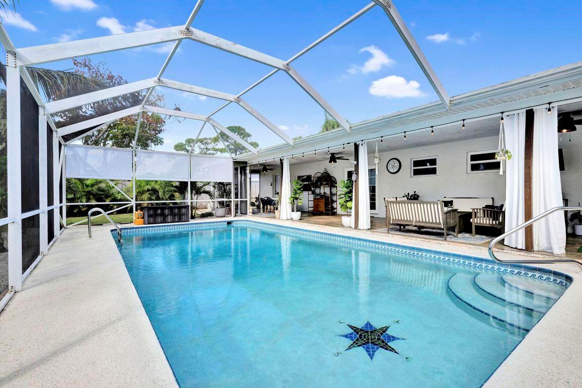 1104 NW 12th Terrace