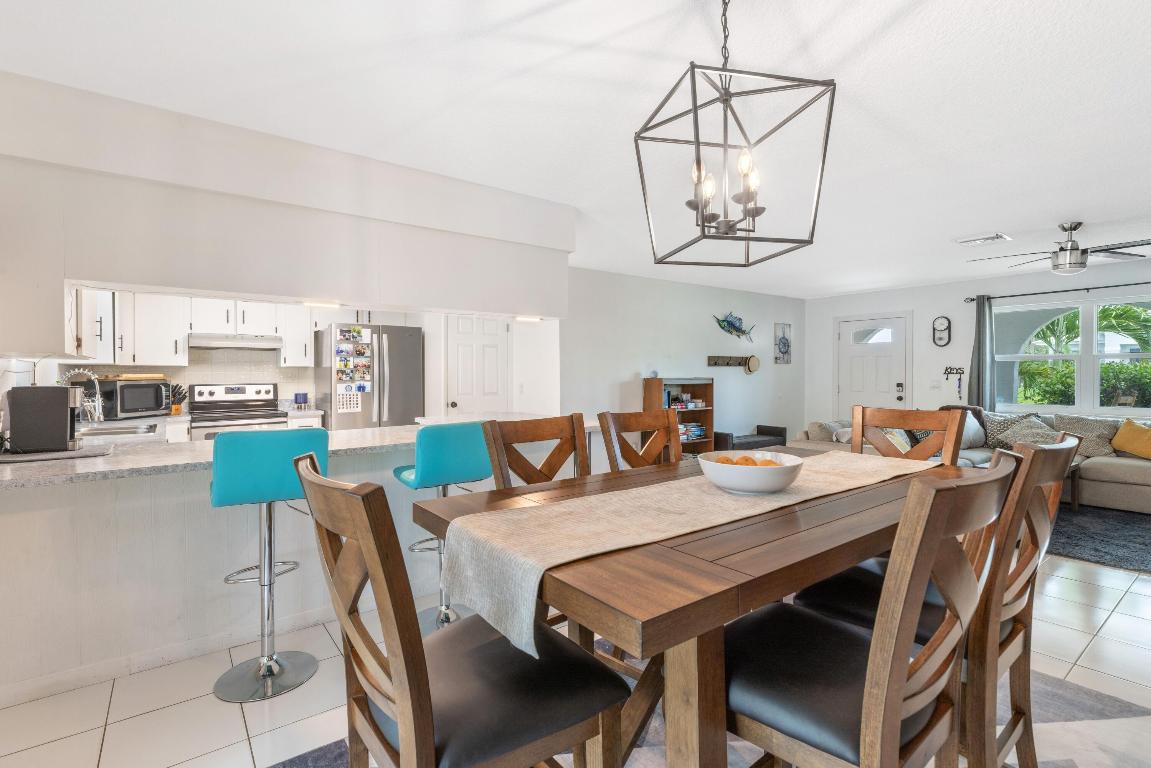 1104 NW 12th Terrace