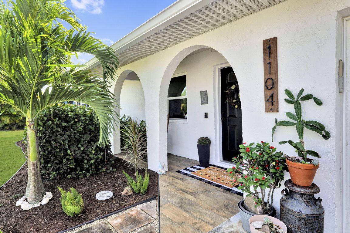 1104 NW 12th Terrace