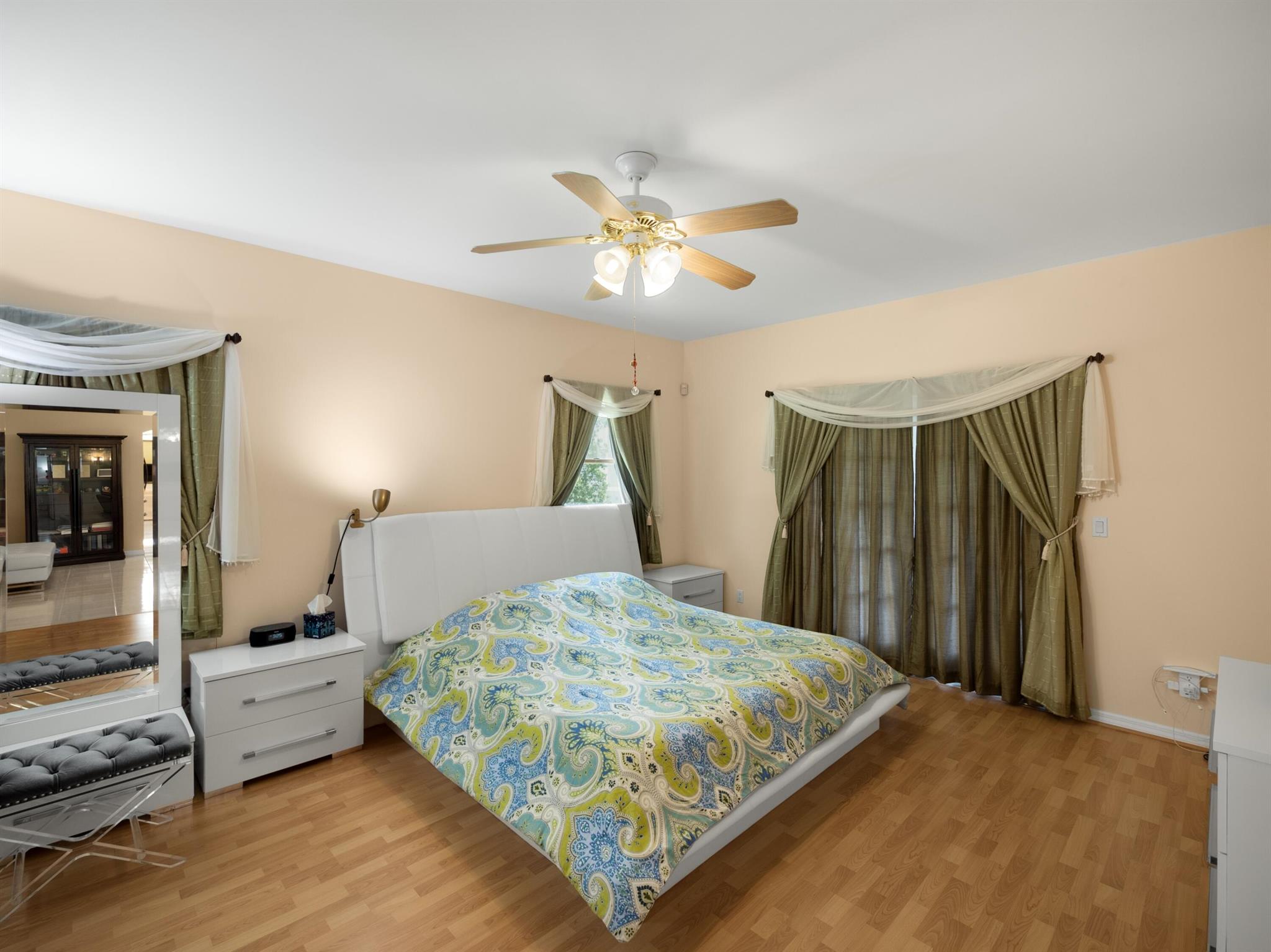 16121 Mellen Lane