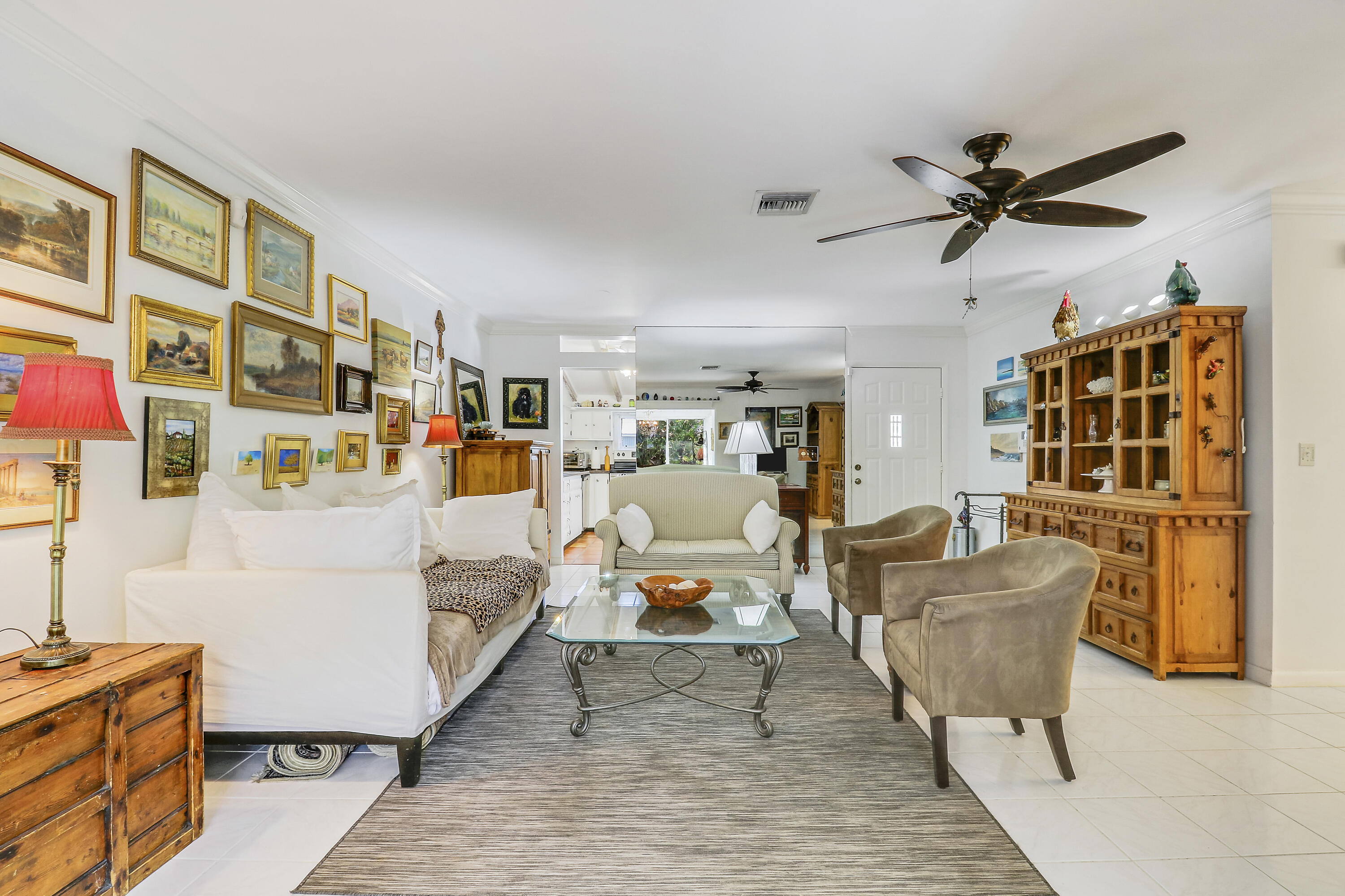 1329 Chippewa Street