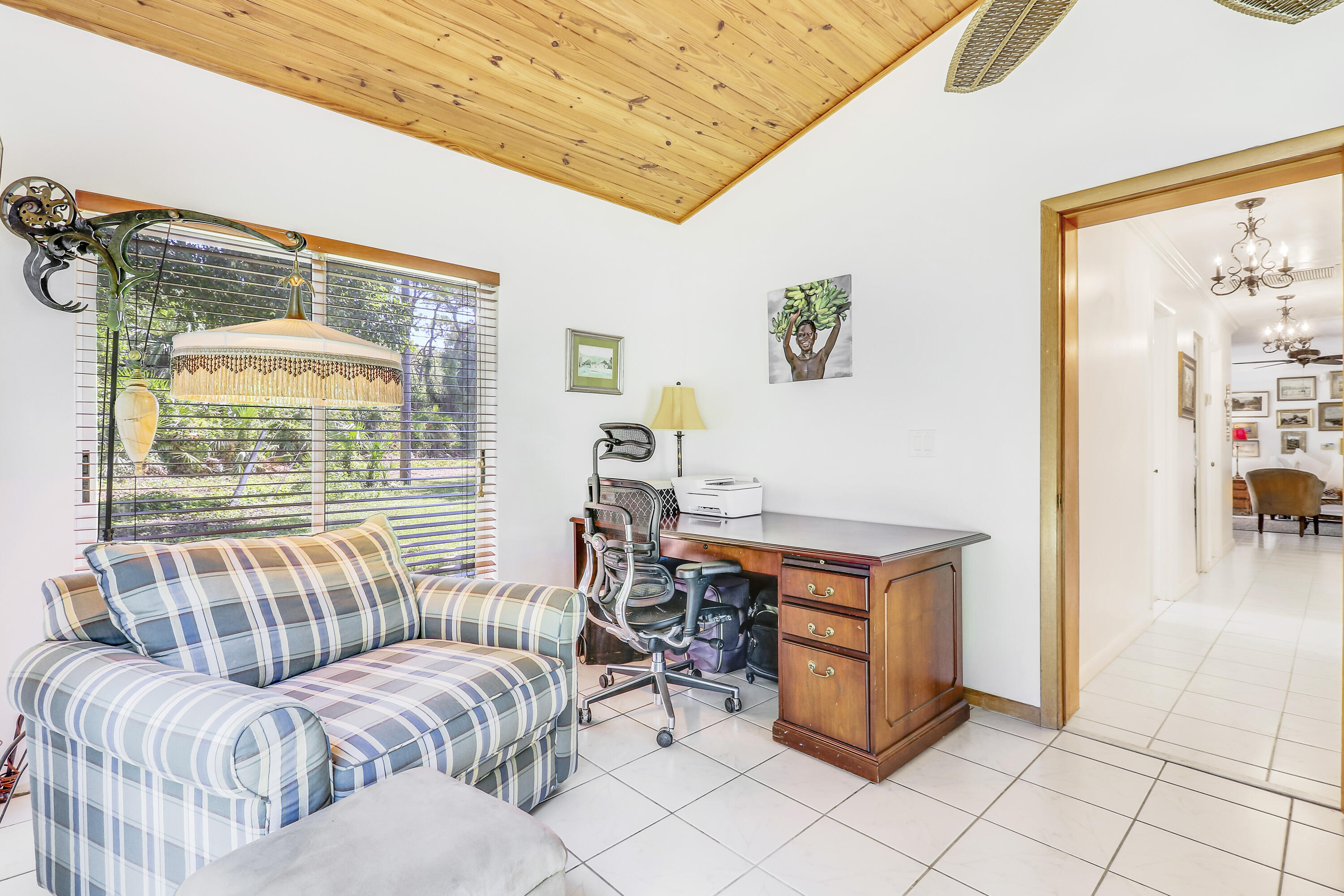 1329 Chippewa Street