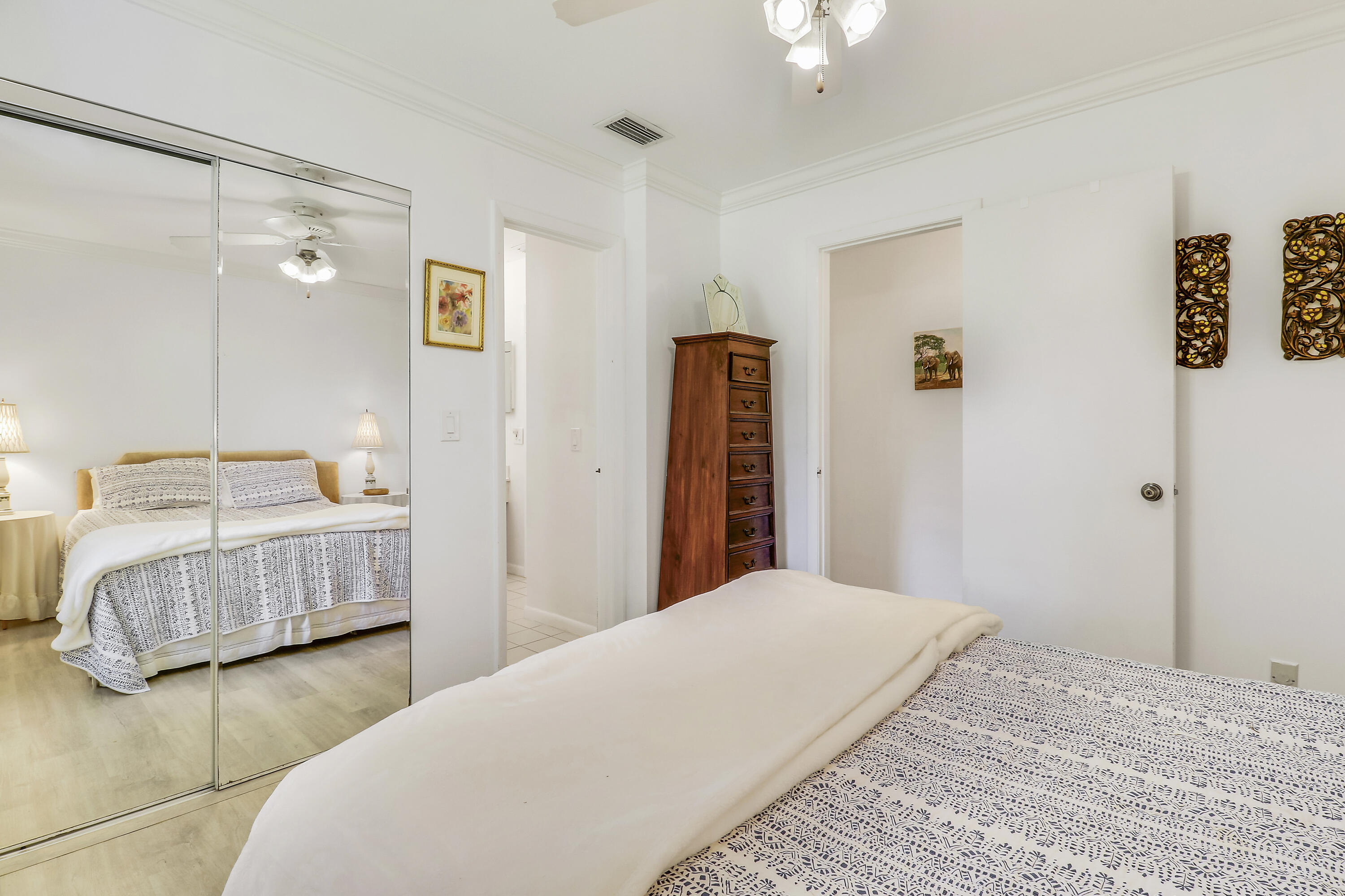 1329 Chippewa Street