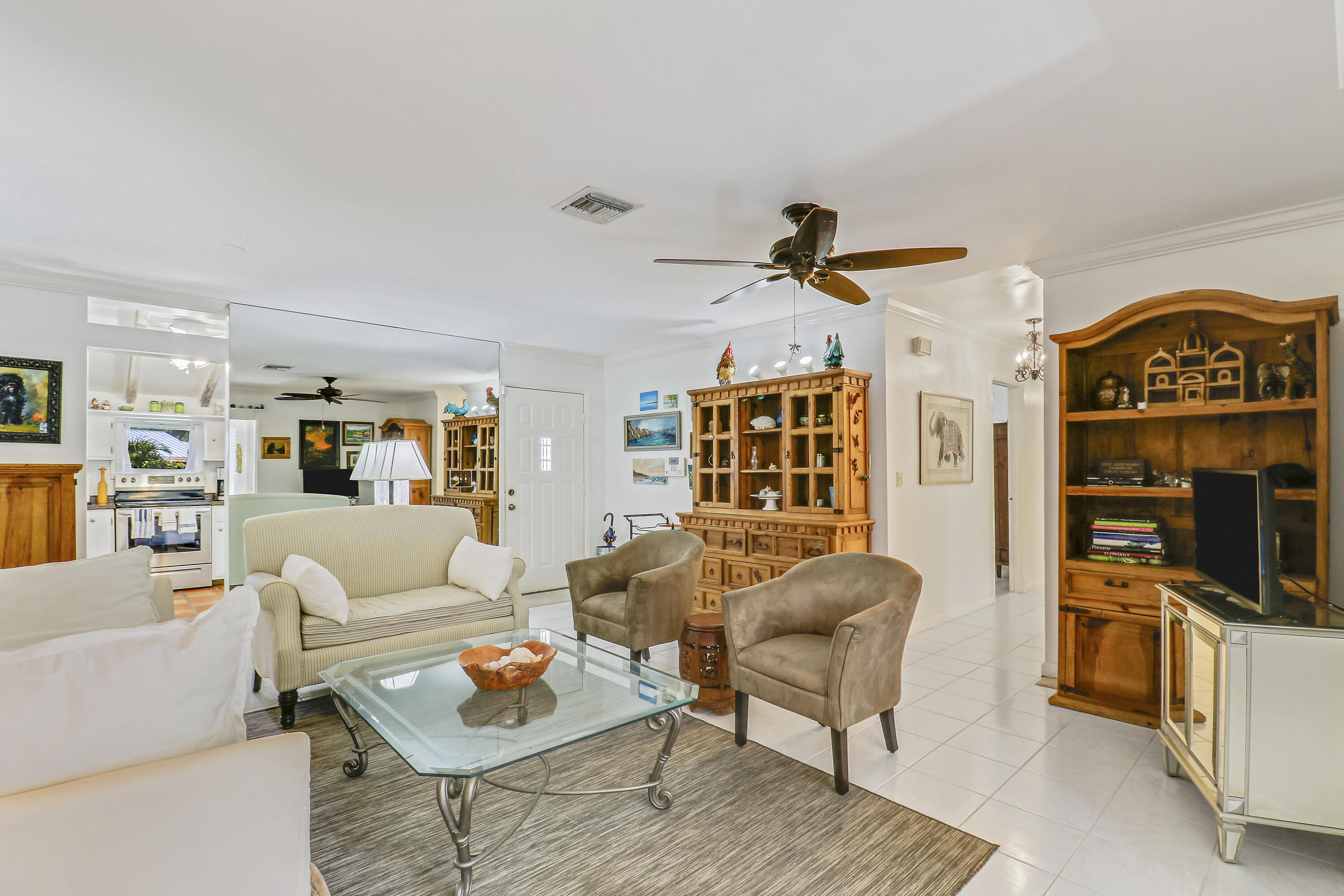 1329 Chippewa Street