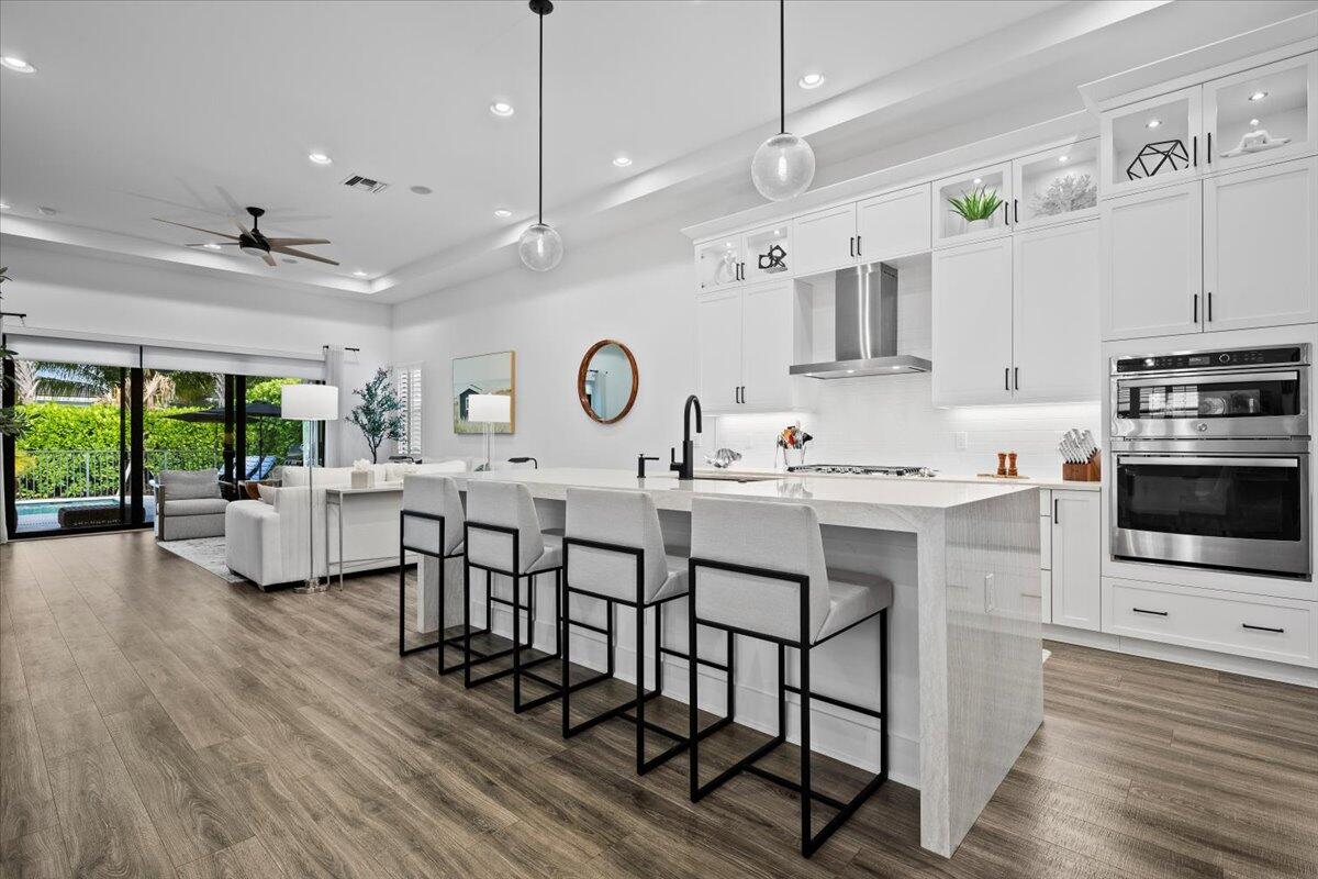 13113 Faberge Place