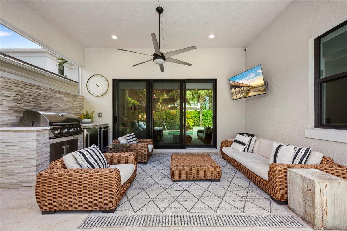 13113 Faberge Place