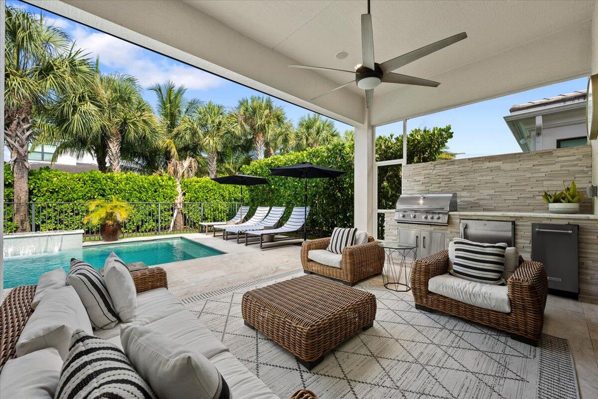 13113 Faberge Place