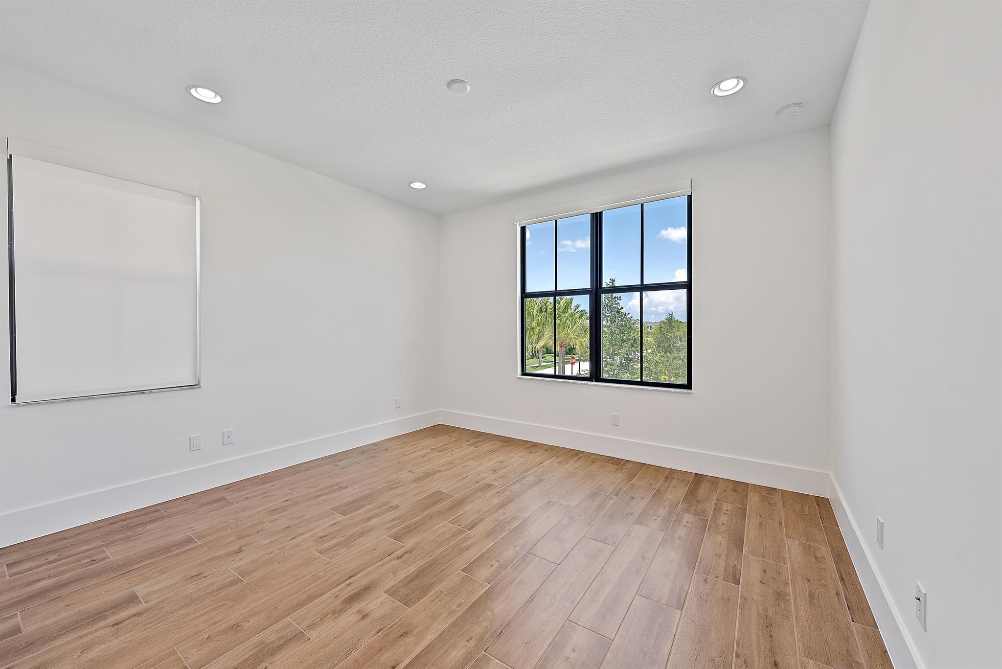 13498 Artisan Circle