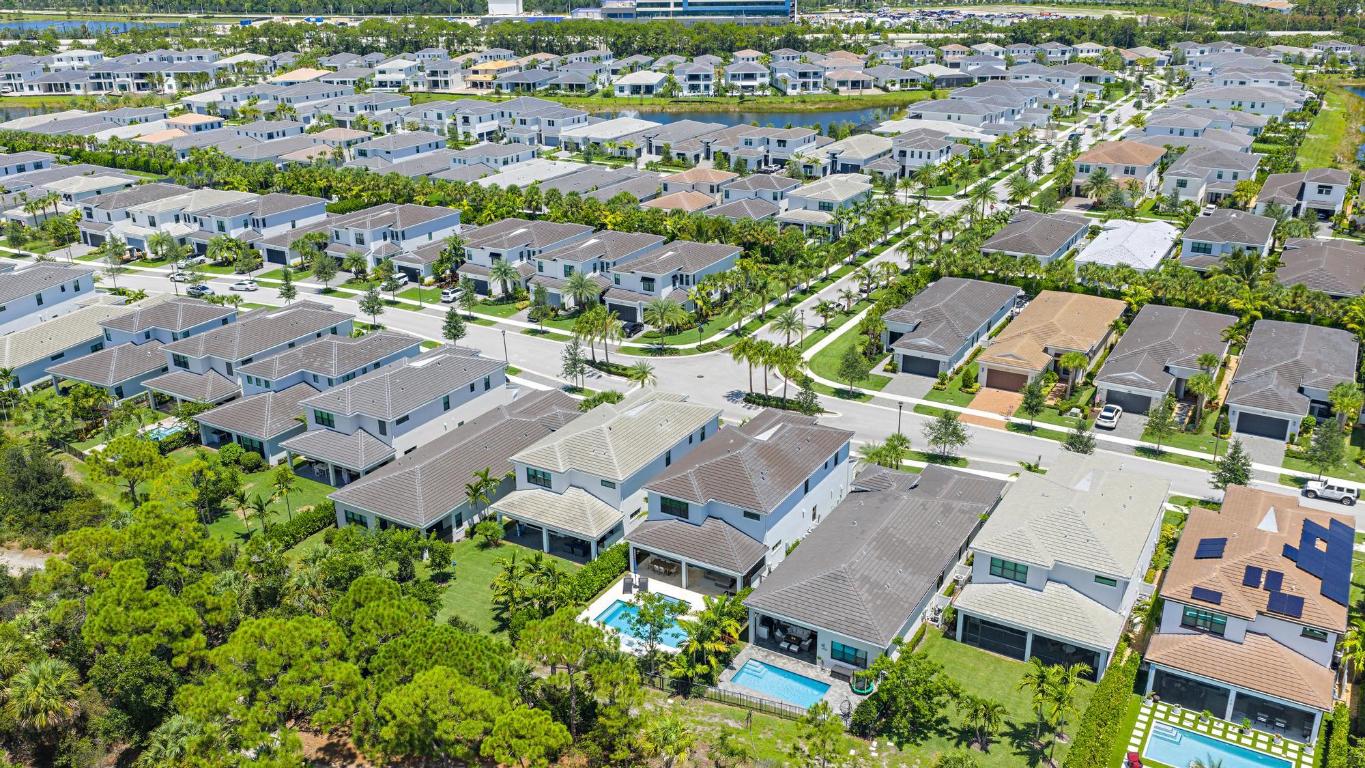 13498 Artisan Circle