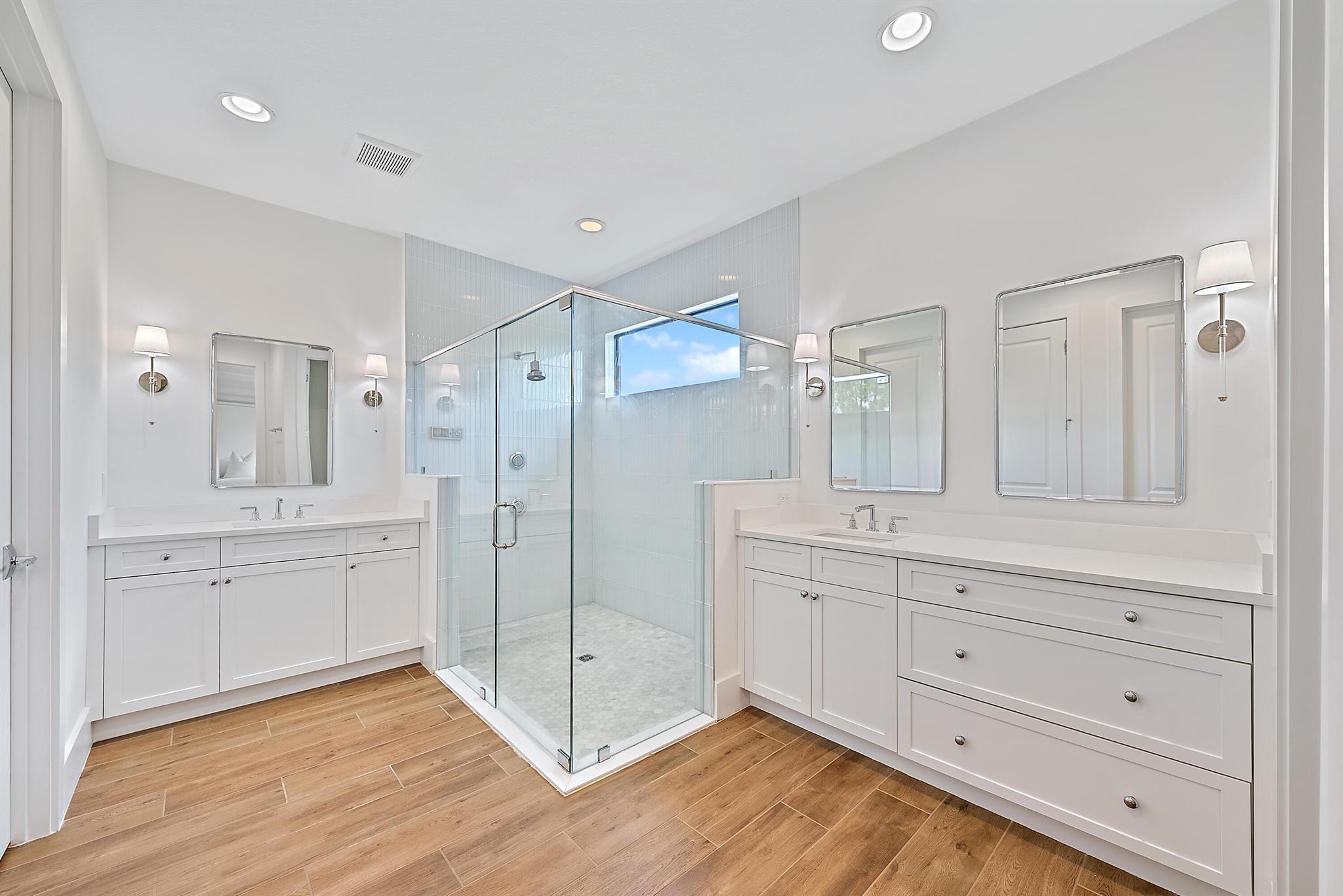 13498 Artisan Circle