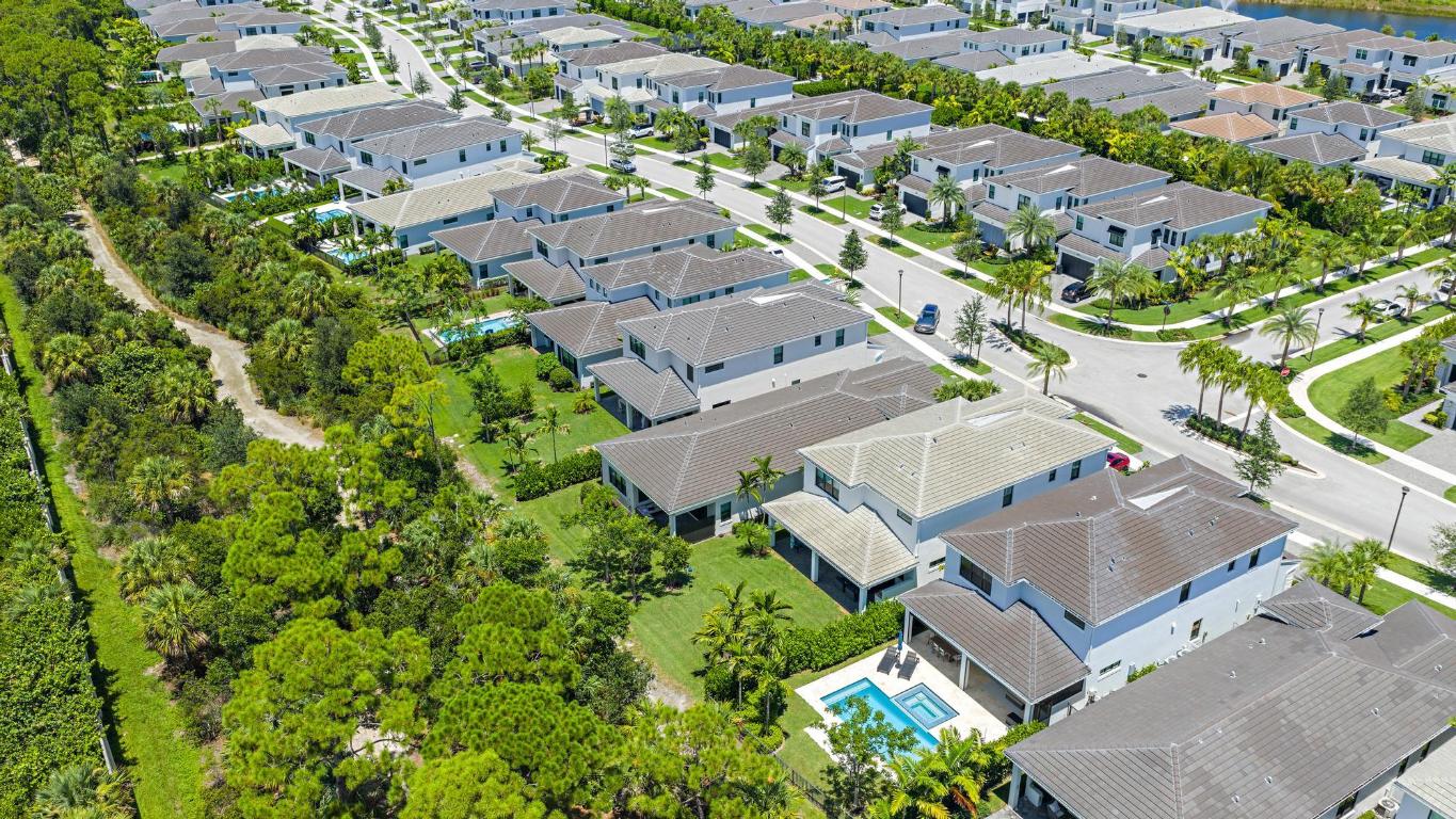 13498 Artisan Circle