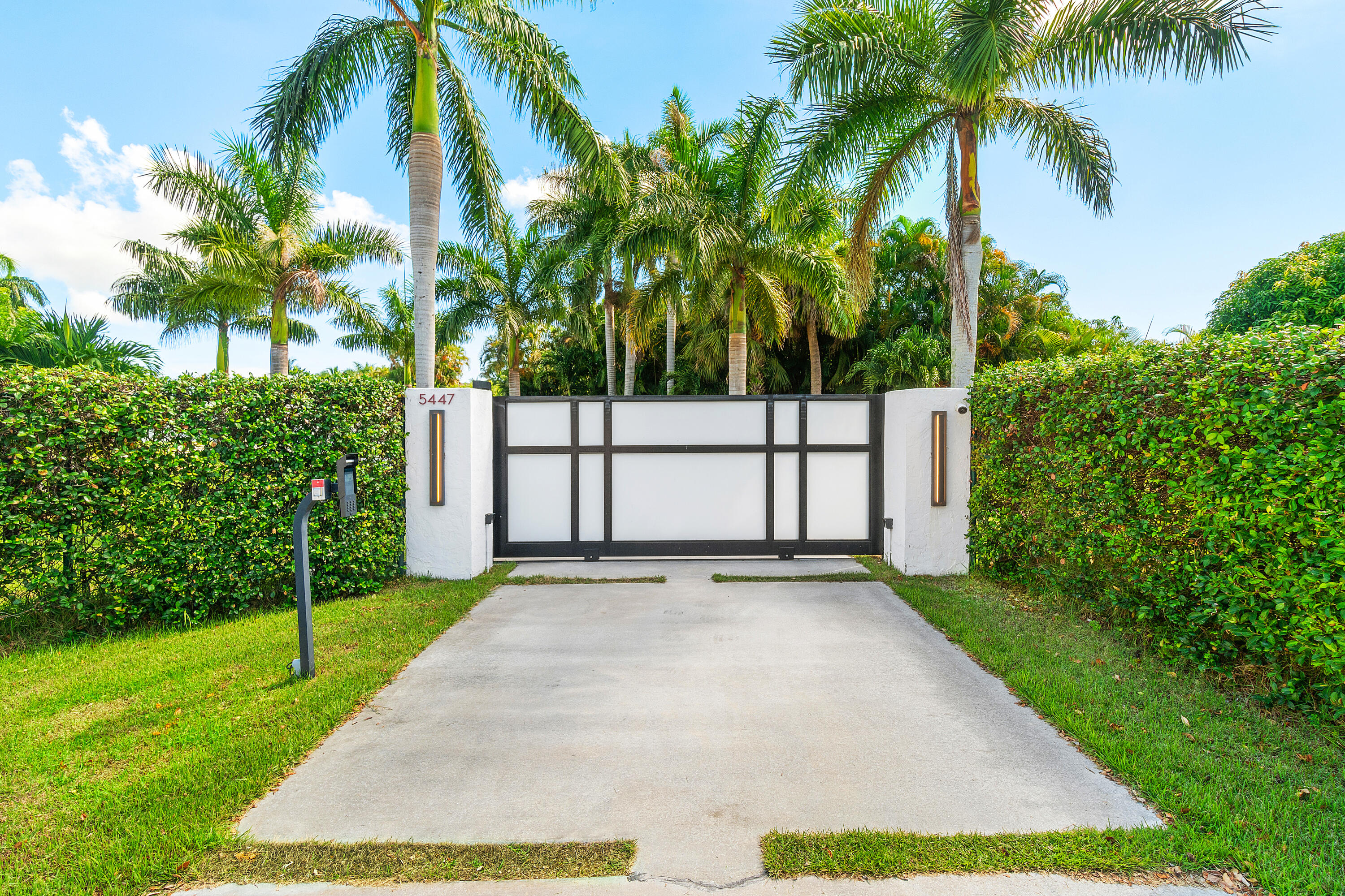 5447 Center Street